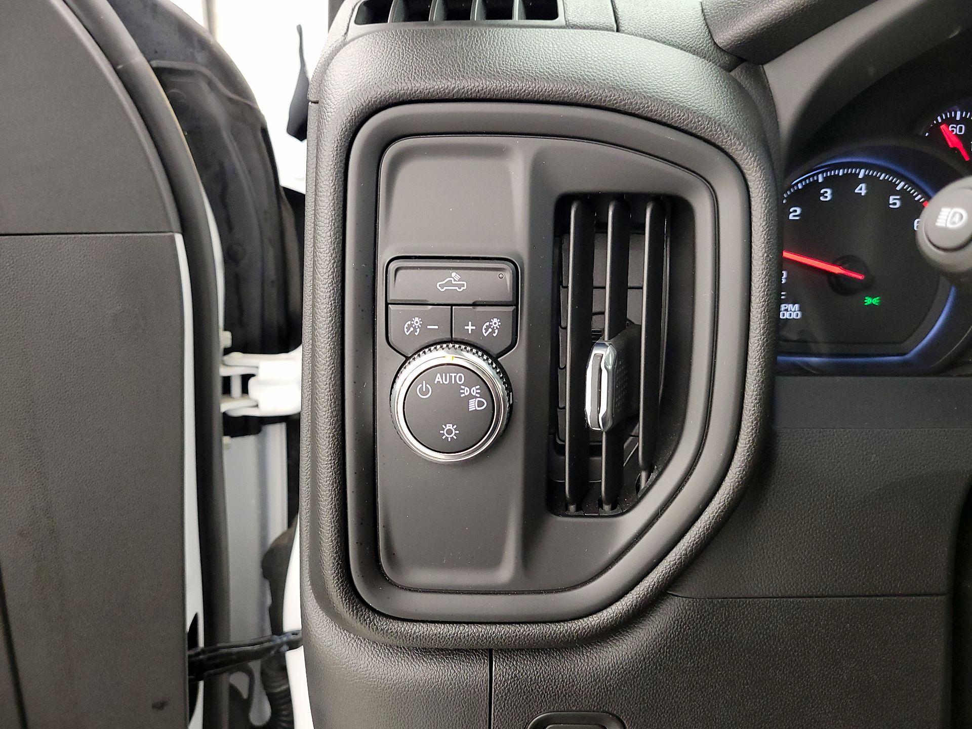 Thumbnail: 2023 GMC Sierra 1500 - 13