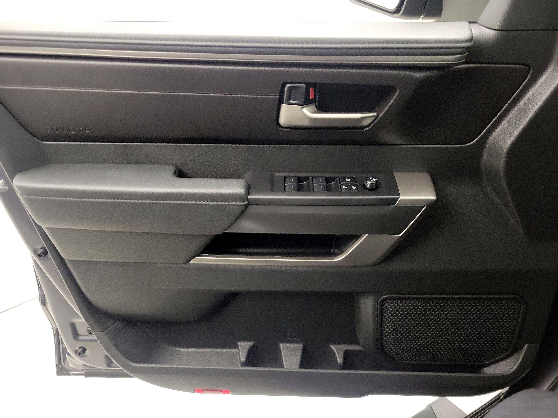 Thumbnail: 2024 Toyota Tundra - 12