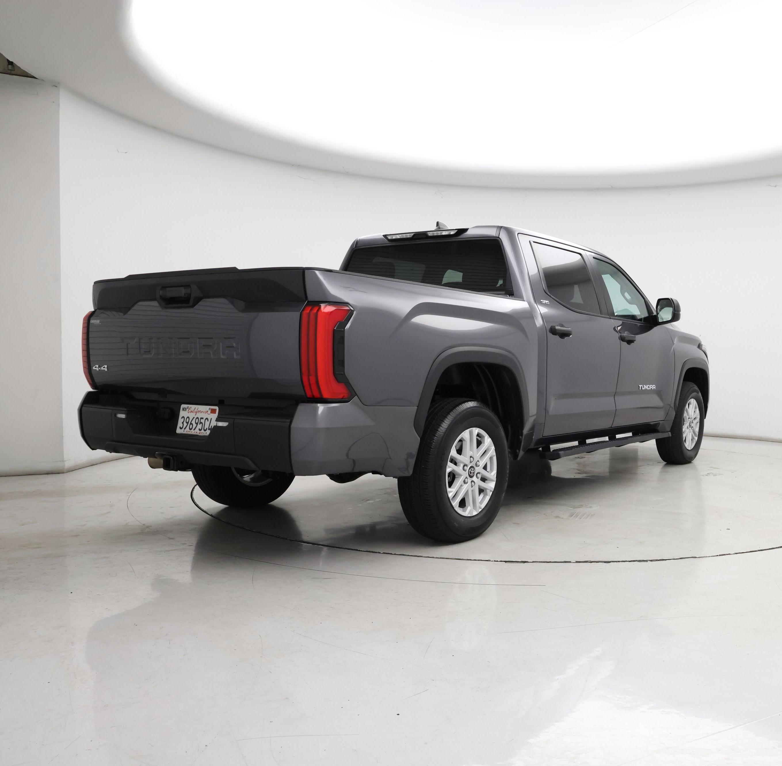 Thumbnail: 2024 Toyota Tundra - 8