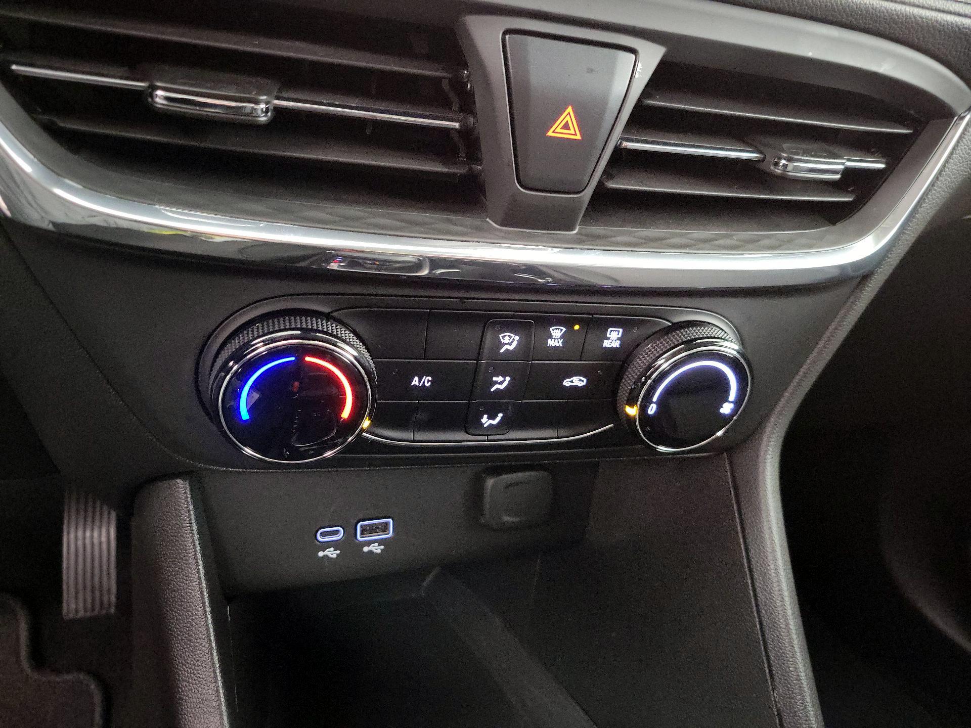 Thumbnail: 2025 Buick Encore GX - 15