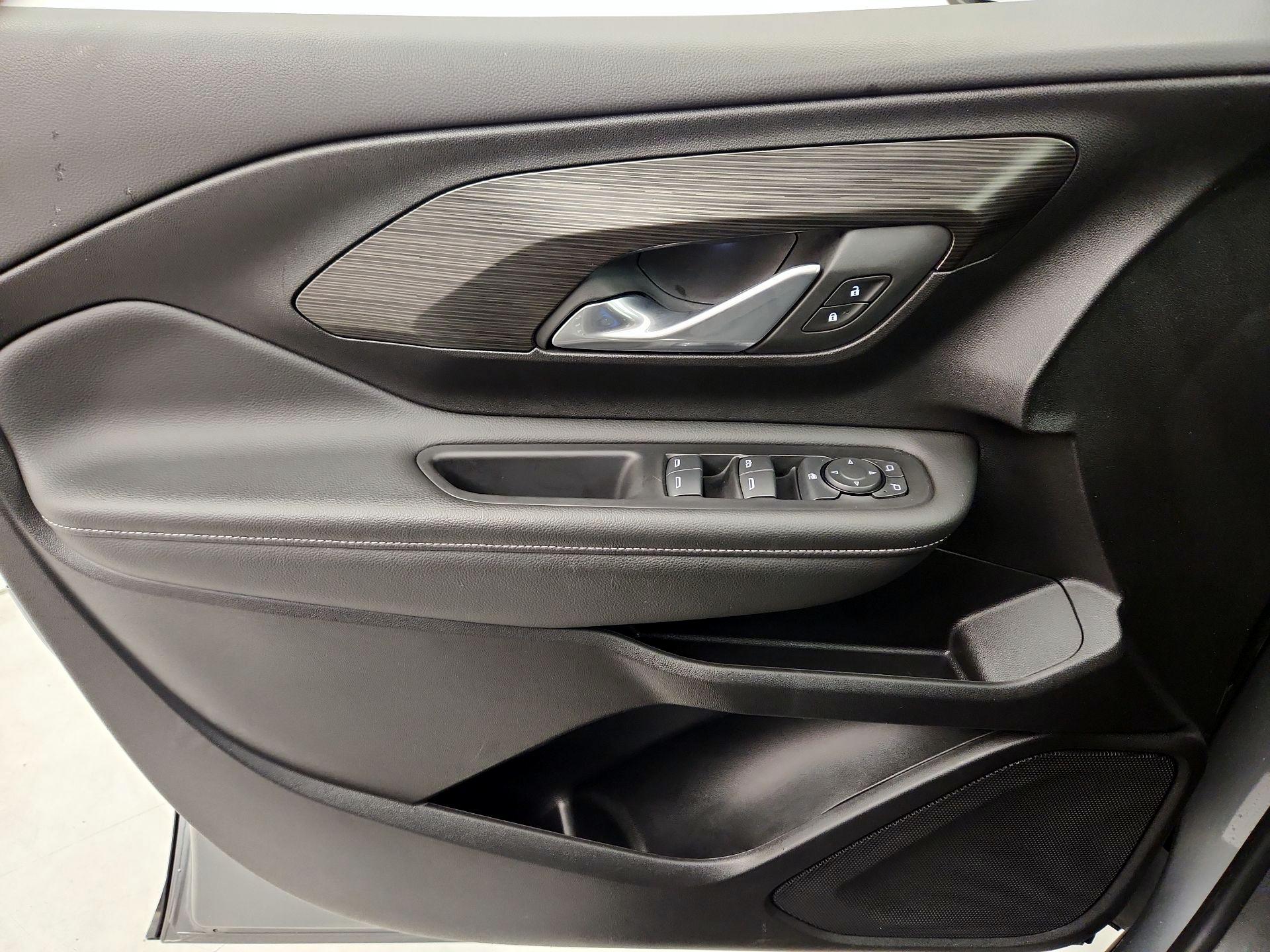 Thumbnail: 2024 GMC Terrain - 12