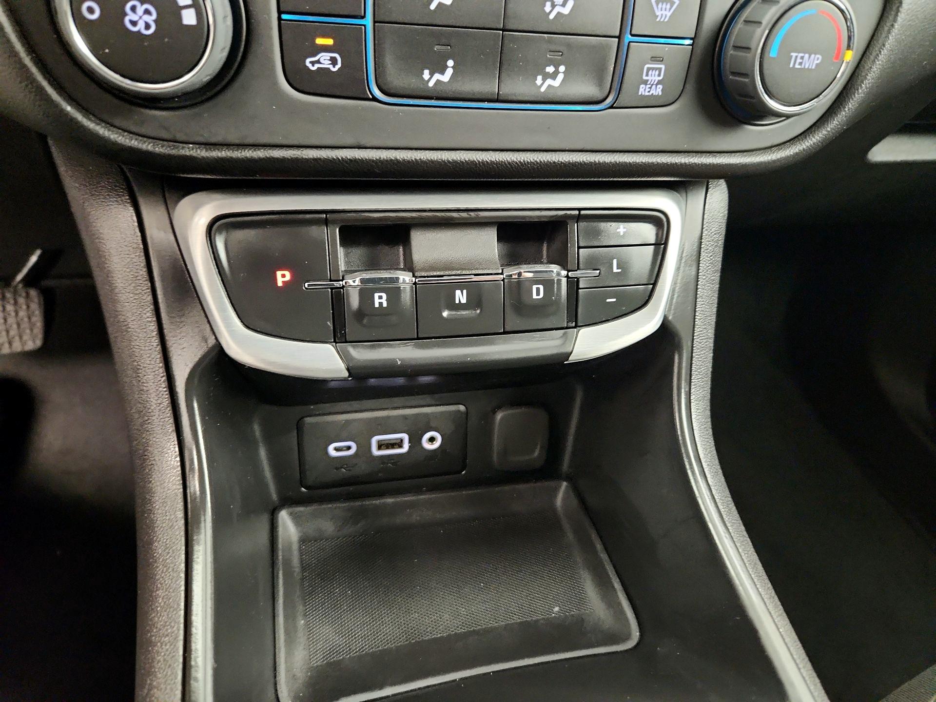 Thumbnail: 2024 GMC Terrain - 17