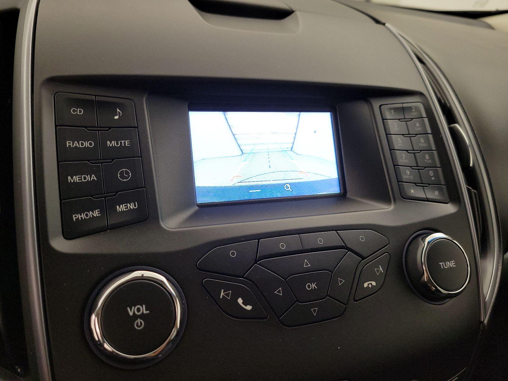 Thumbnail: 2017 Ford Edge - 13