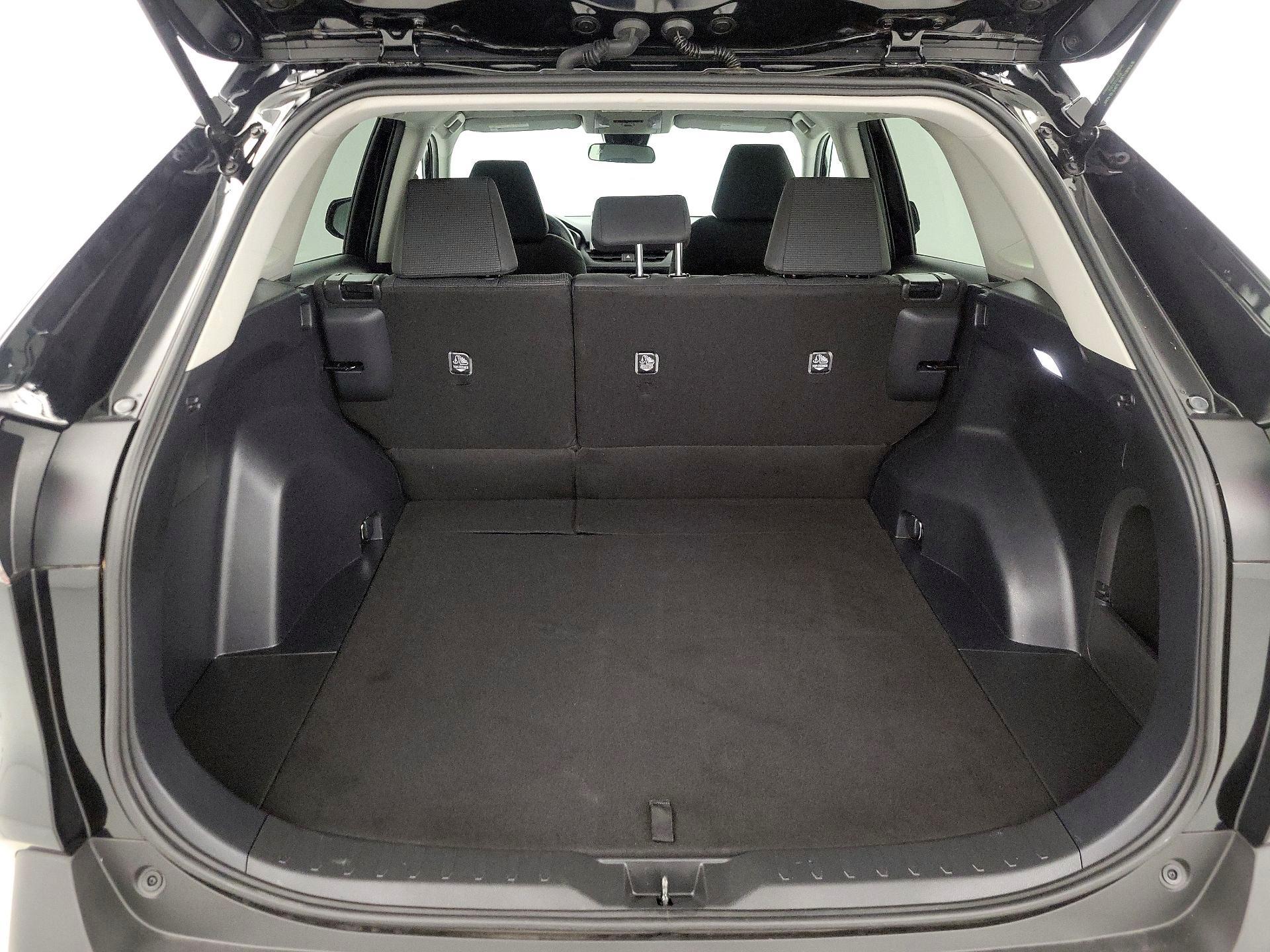 Thumbnail: 2025 Toyota RAV4 - 20