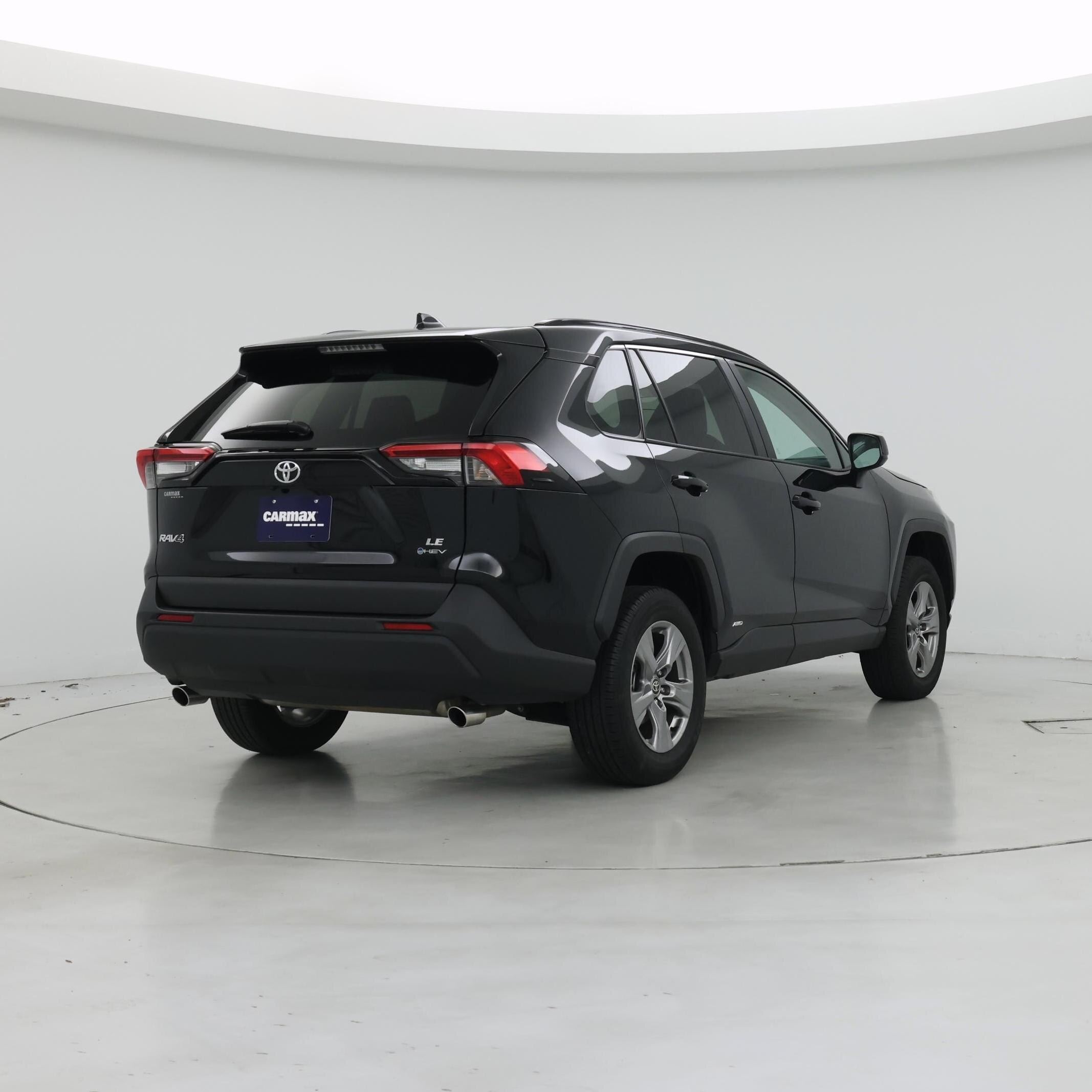 Thumbnail: 2025 Toyota RAV4 - 8