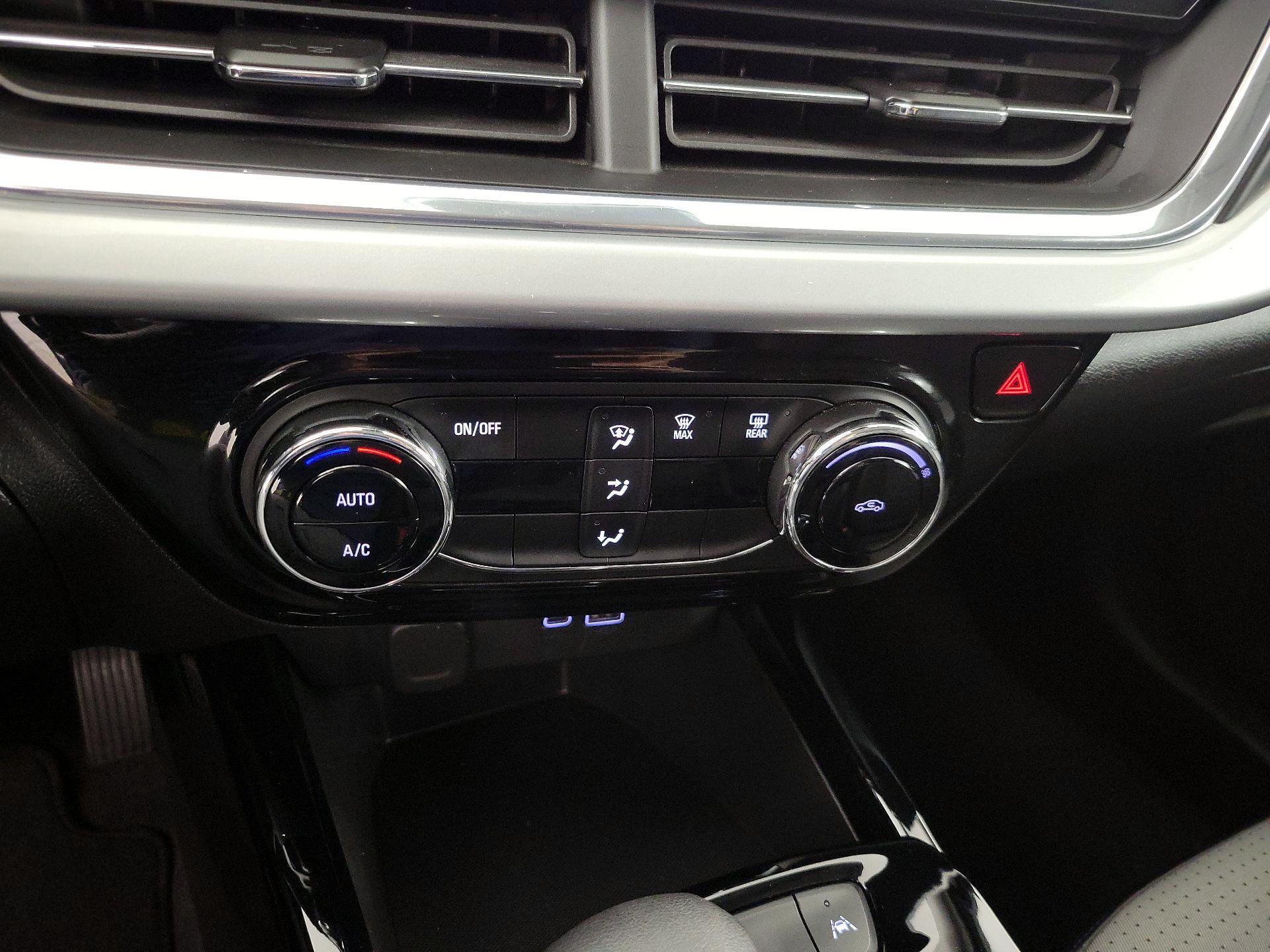 Thumbnail: 2025 Chevrolet Trax - 15