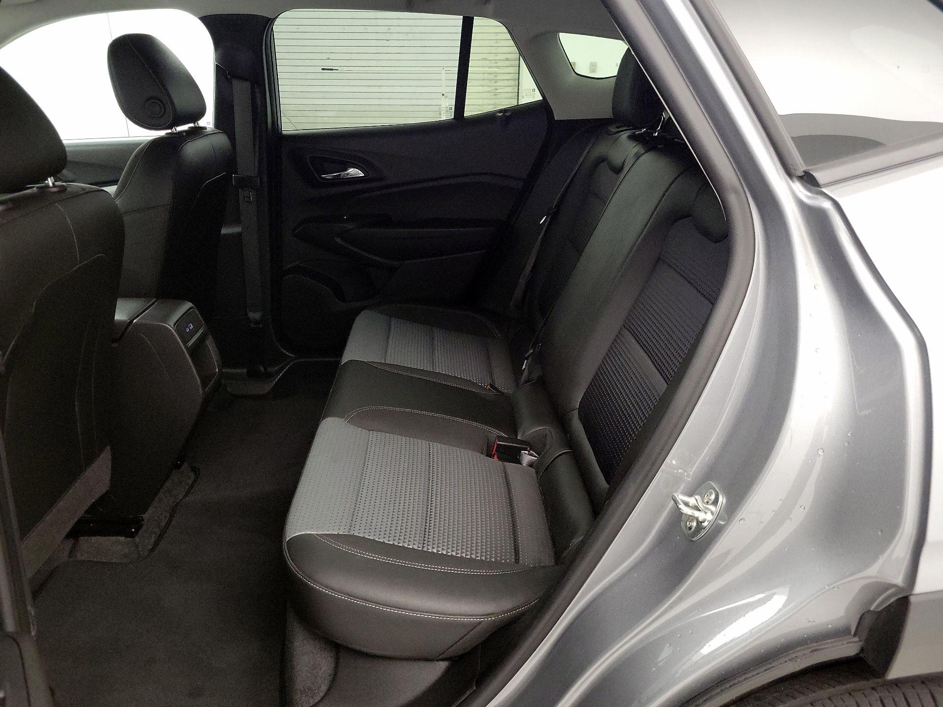 Thumbnail: 2025 Chevrolet Trax - 18