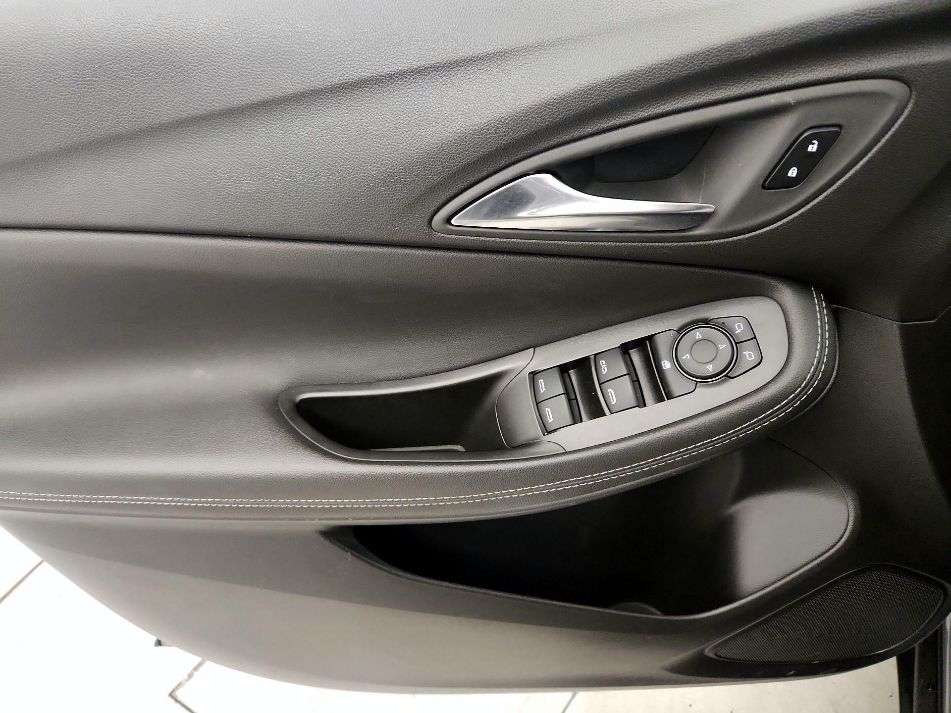 Thumbnail: 2025 Buick Encore GX - 12