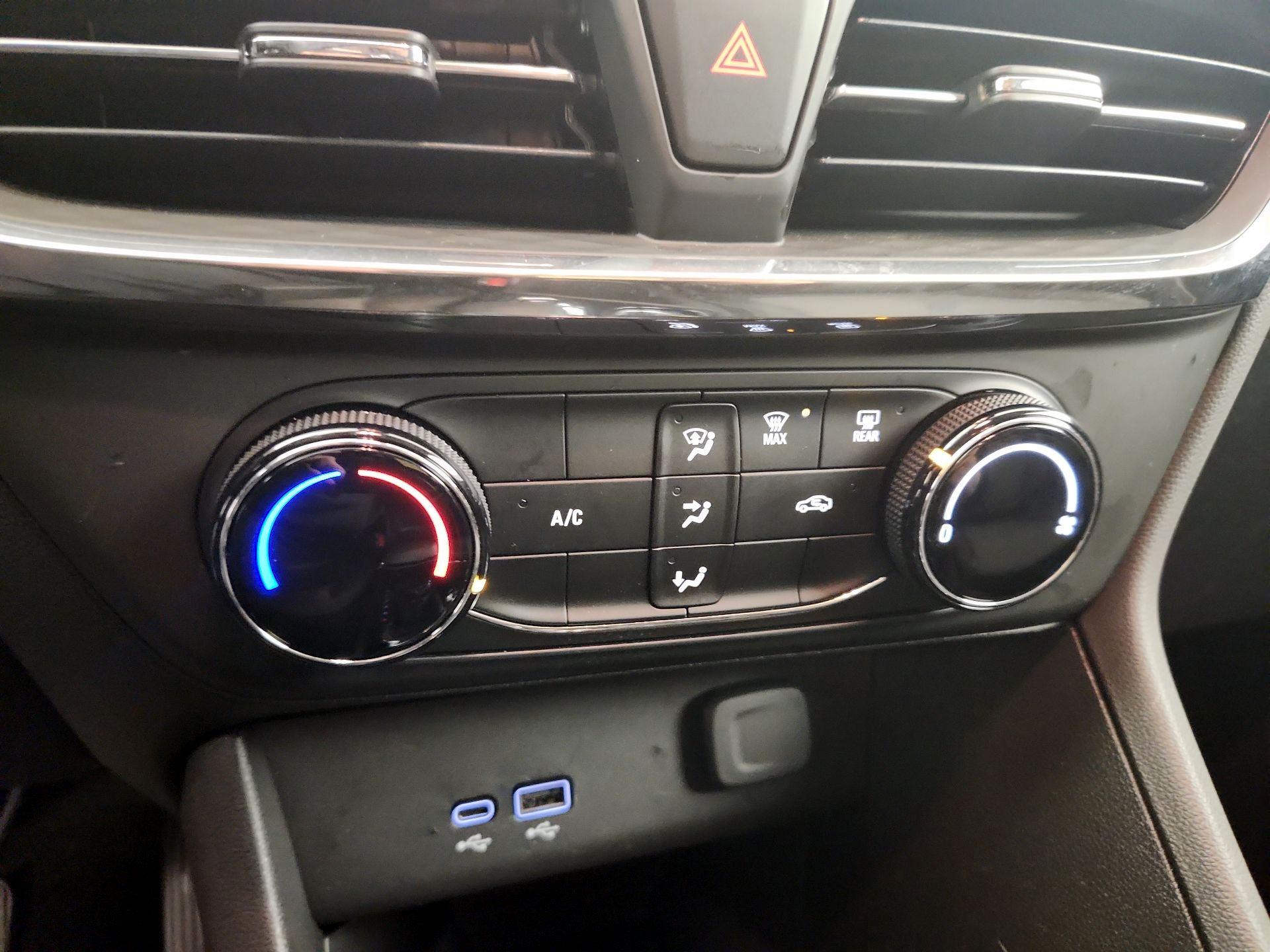 Thumbnail: 2025 Buick Encore GX - 16