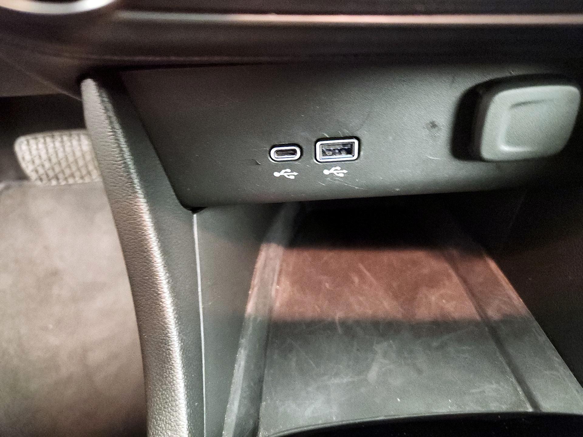 Thumbnail: 2025 Buick Encore GX - 18