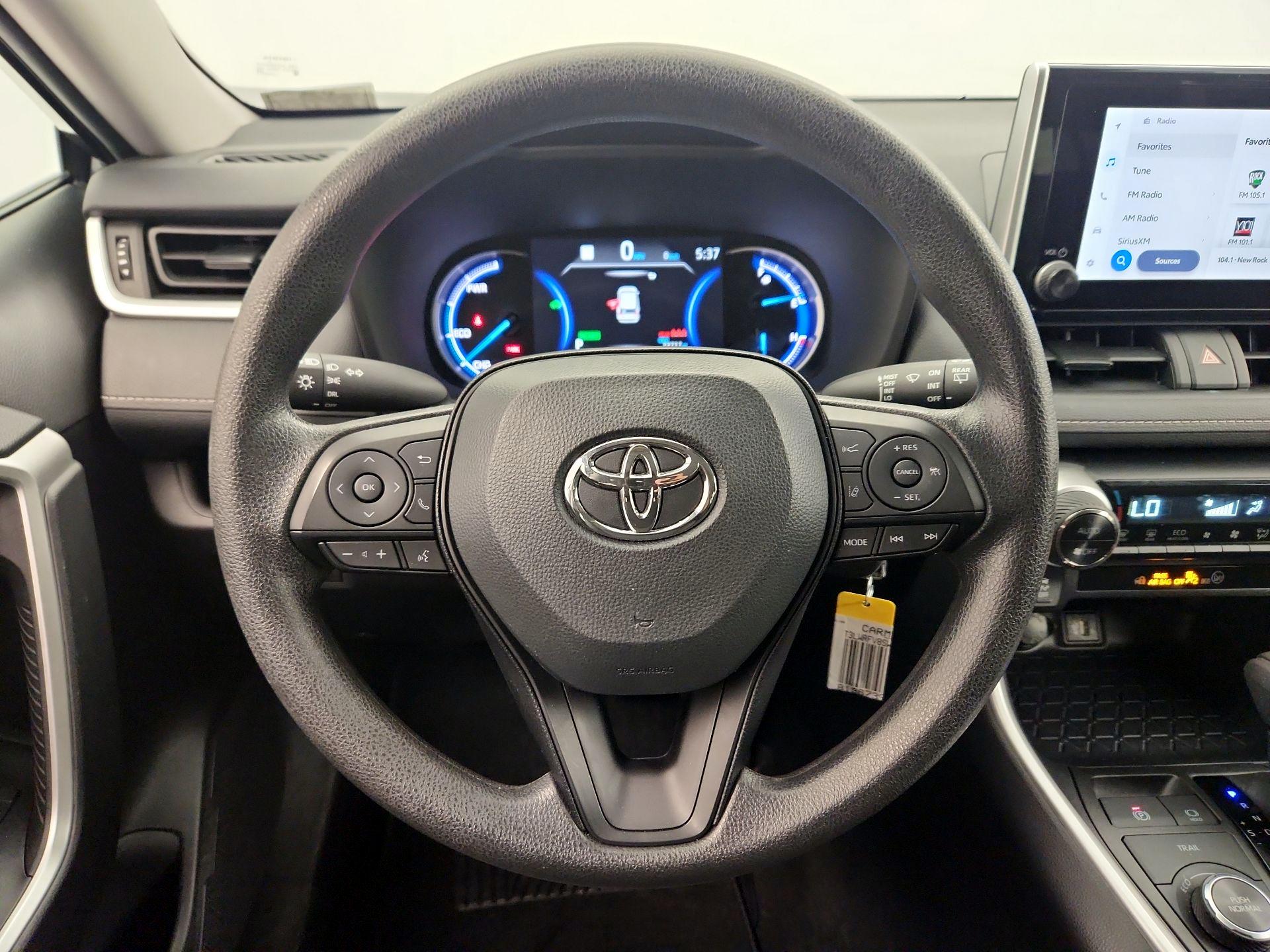 Thumbnail: 2025 Toyota RAV4 - 10