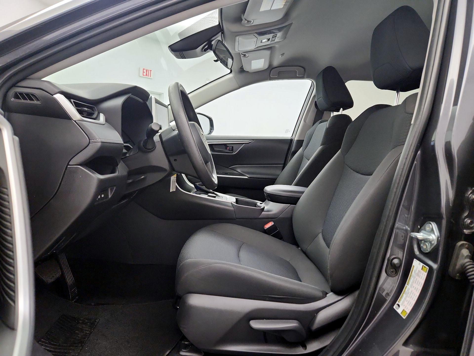 Thumbnail: 2025 Toyota RAV4 - 11