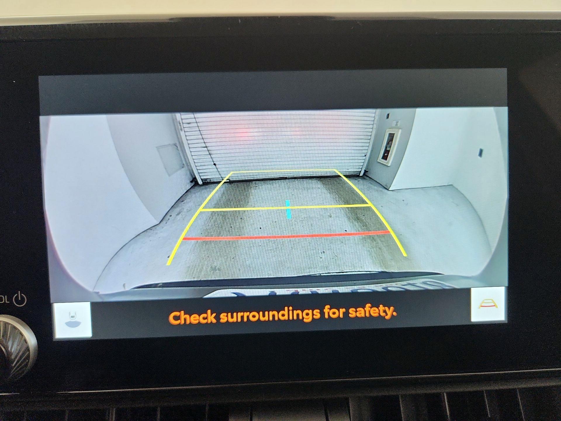 Thumbnail: 2025 Toyota RAV4 - 14