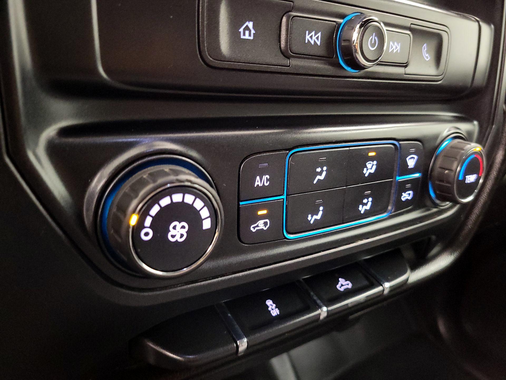 Thumbnail: 2018 Chevrolet Silverado 1500 - 15