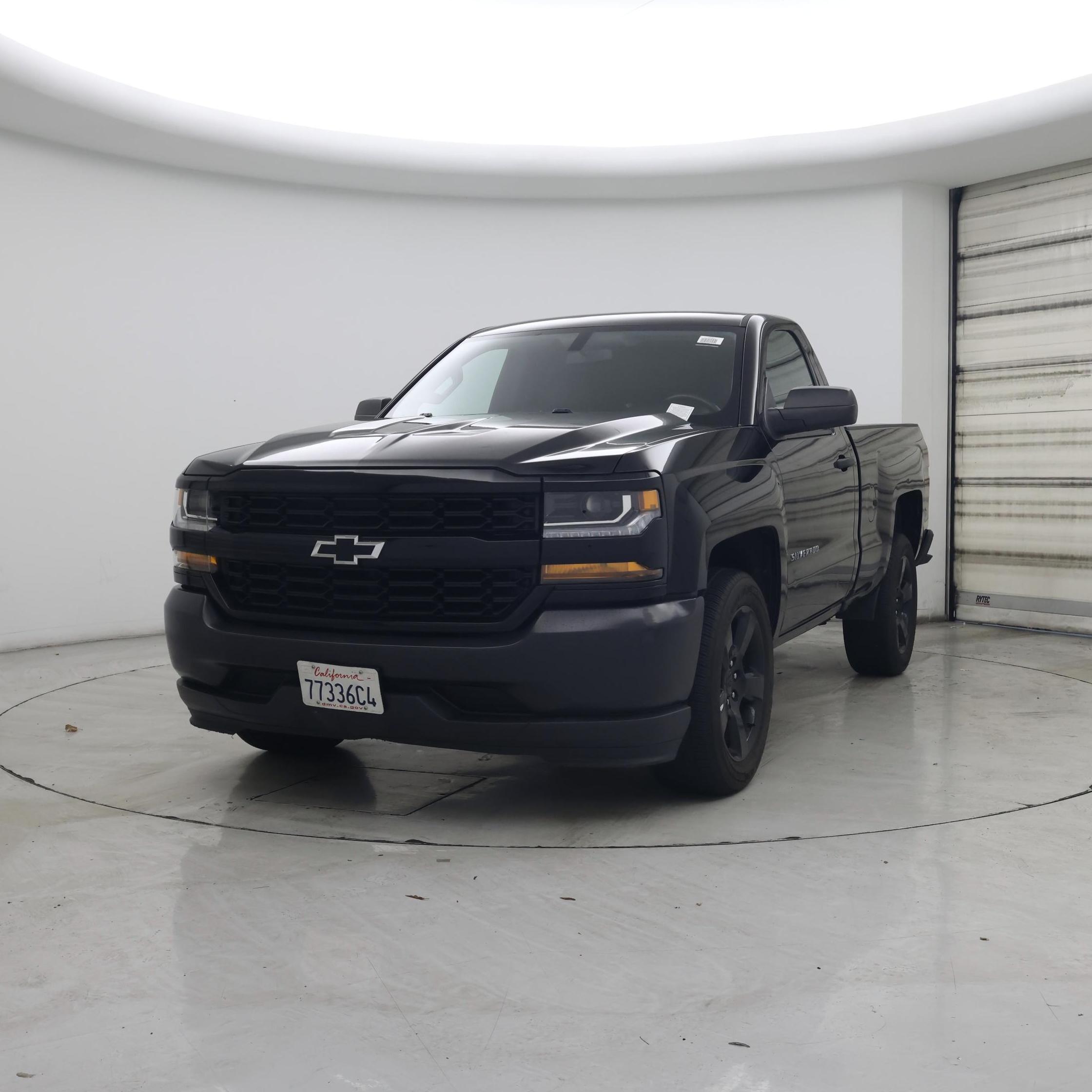 Thumbnail: 2018 Chevrolet Silverado 1500 - 4