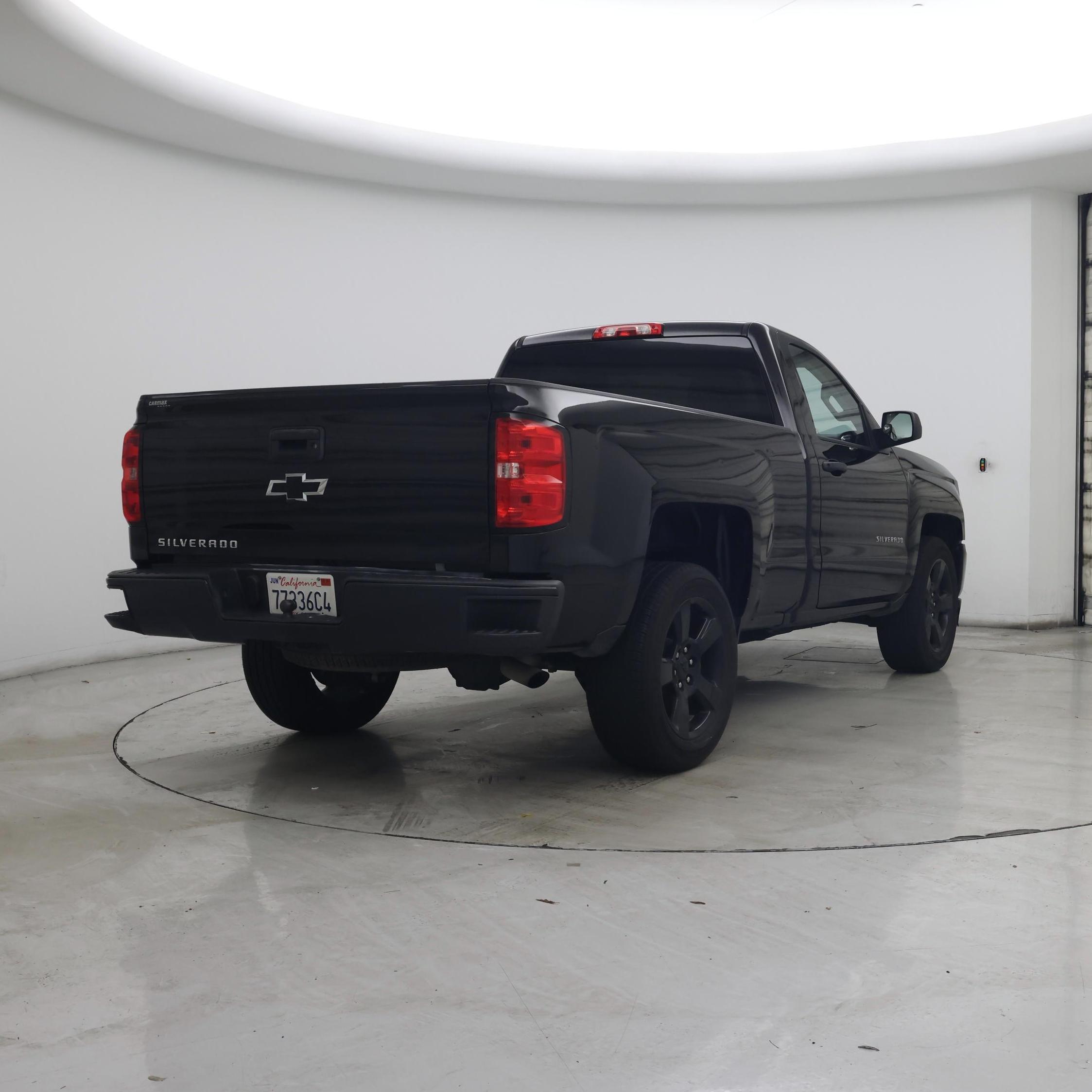 Thumbnail: 2018 Chevrolet Silverado 1500 - 8