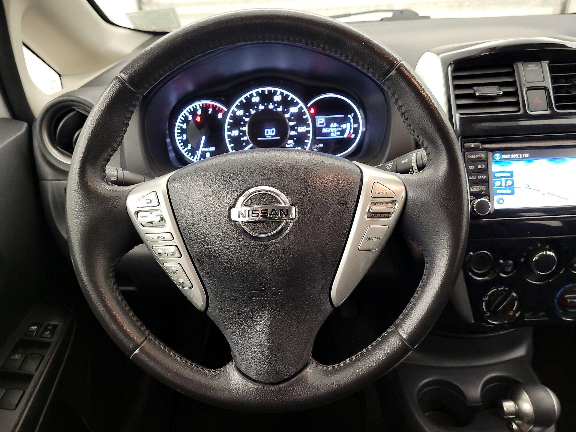 Thumbnail: 2016 Nissan Versa Note - 10