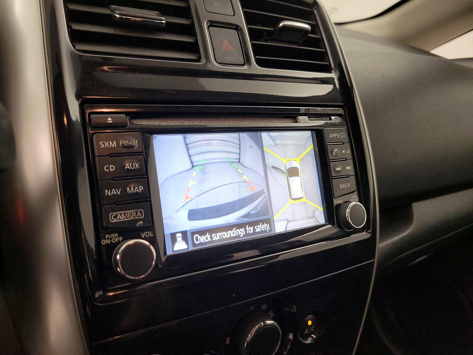 Thumbnail: 2016 Nissan Versa Note - 15