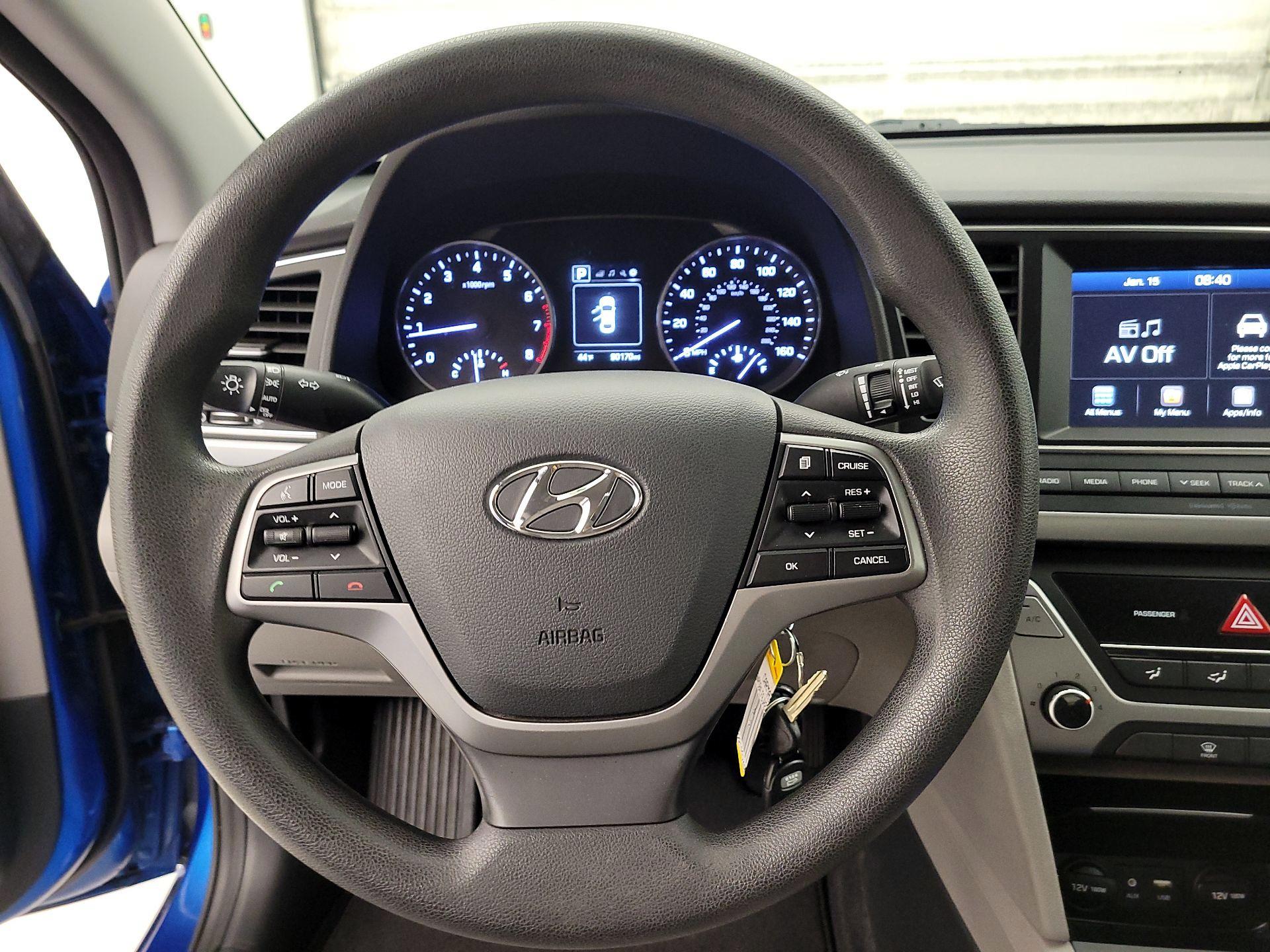 Thumbnail: 2018 Hyundai Elantra - 10