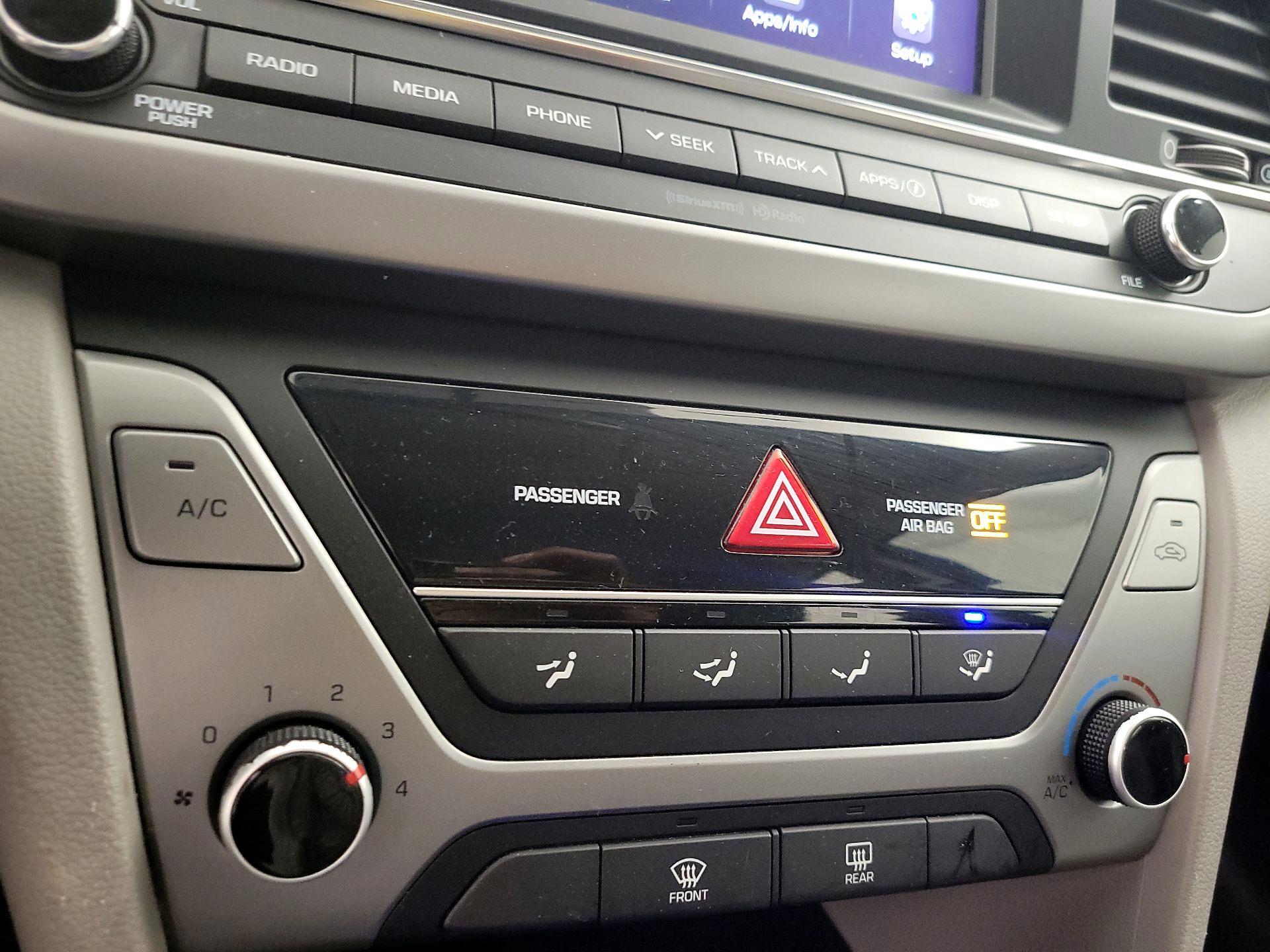 Thumbnail: 2018 Hyundai Elantra - 15