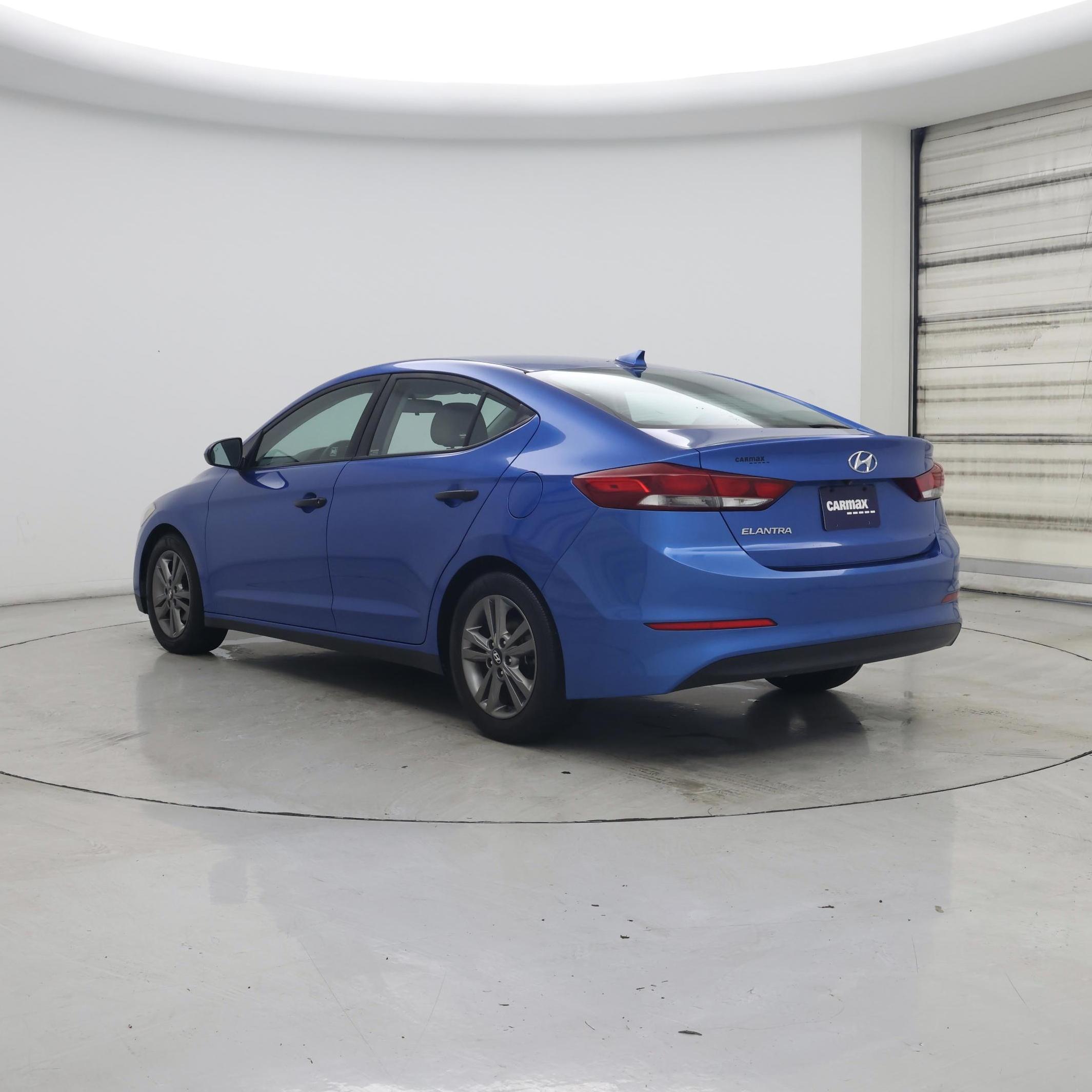 Thumbnail: 2018 Hyundai Elantra - 2