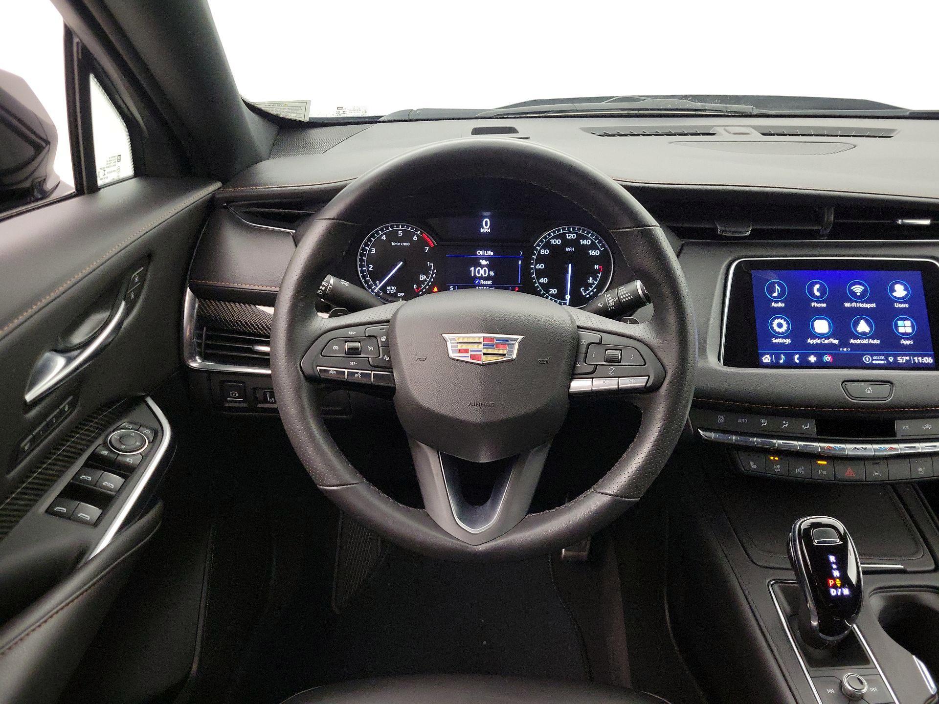 Thumbnail: 2023 Cadillac XT4 - 10