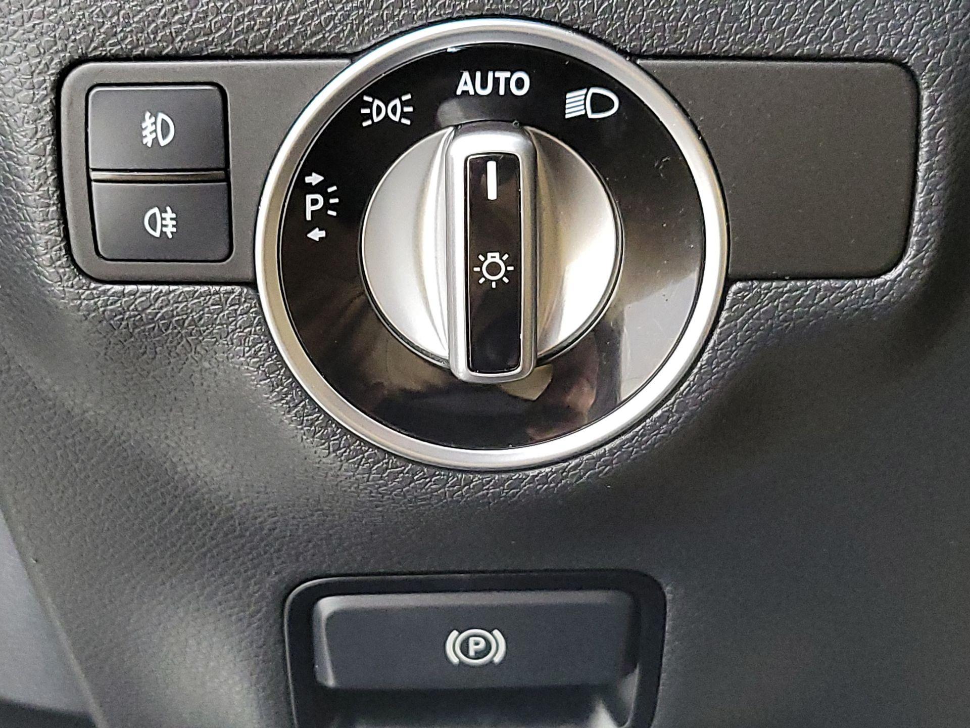 Thumbnail: 2018 Mercedes-Benz GLA - 13