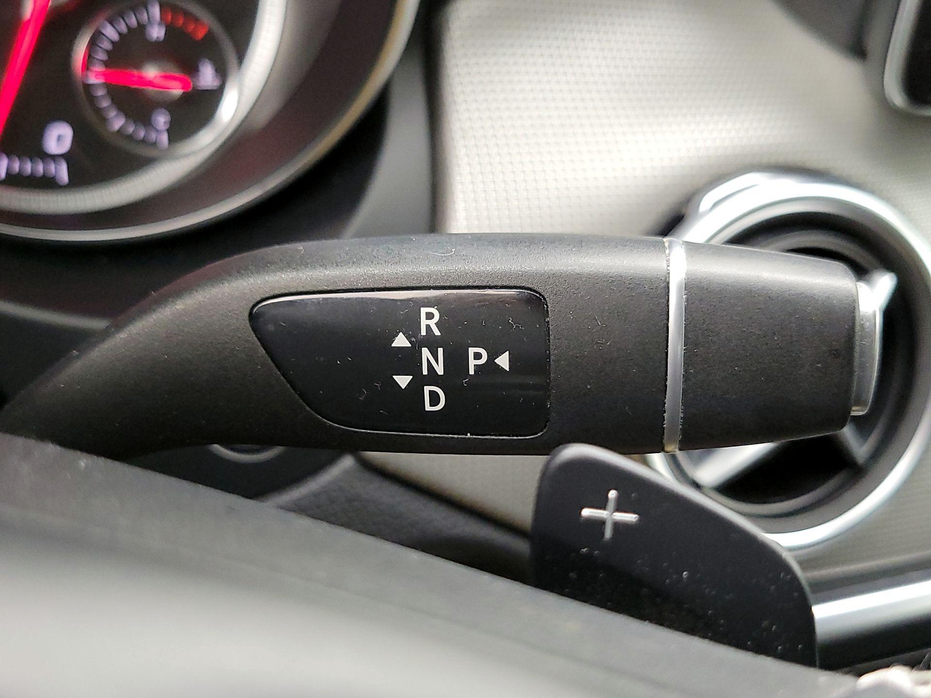 Thumbnail: 2018 Mercedes-Benz GLA - 18