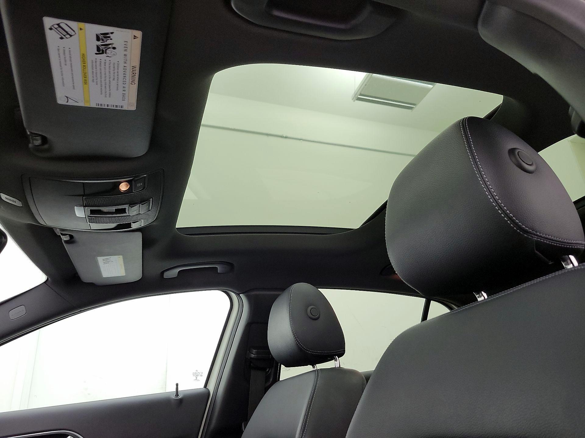 Thumbnail: 2018 Mercedes-Benz GLA - 20