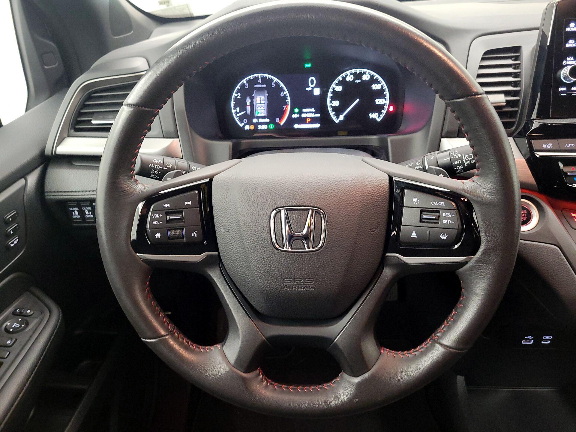 Thumbnail: 2025 Honda Odyssey - 10