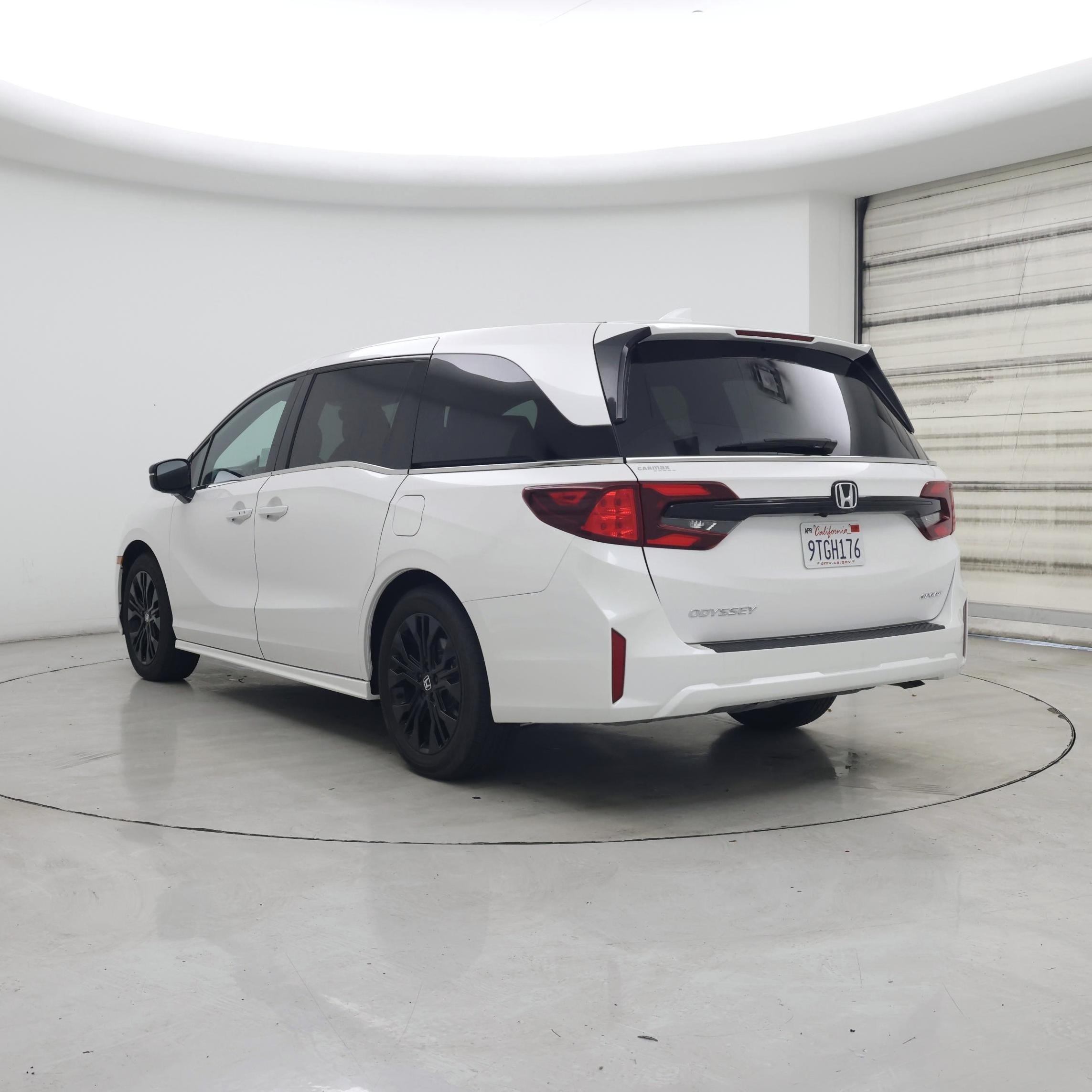 Thumbnail: 2025 Honda Odyssey - 2