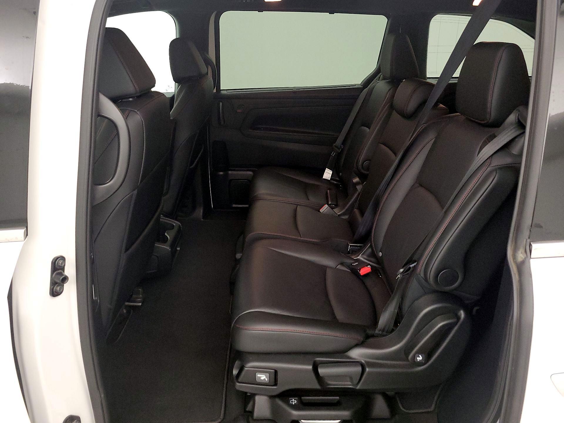 Thumbnail: 2025 Honda Odyssey - 20