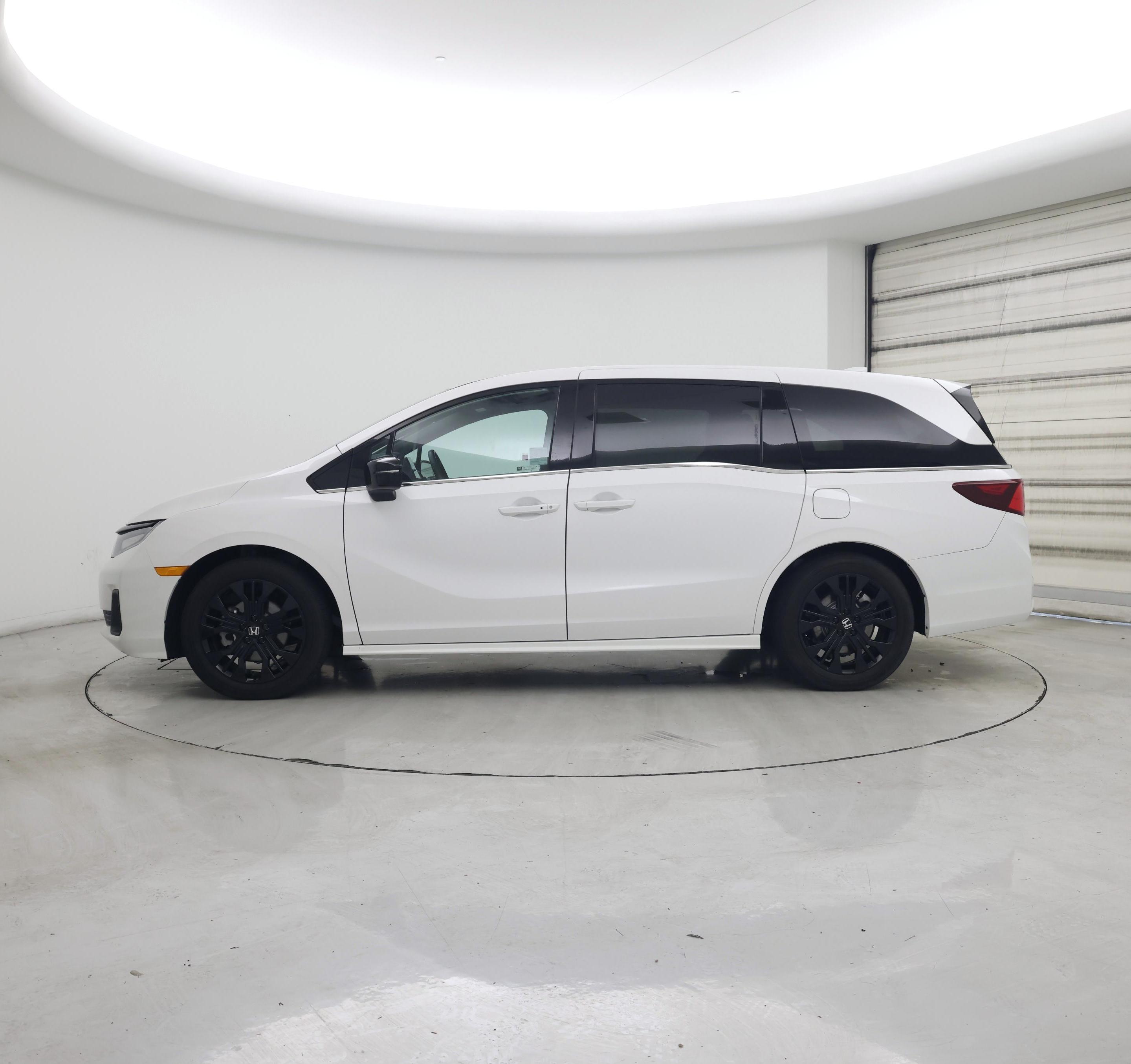 Thumbnail: 2025 Honda Odyssey - 3