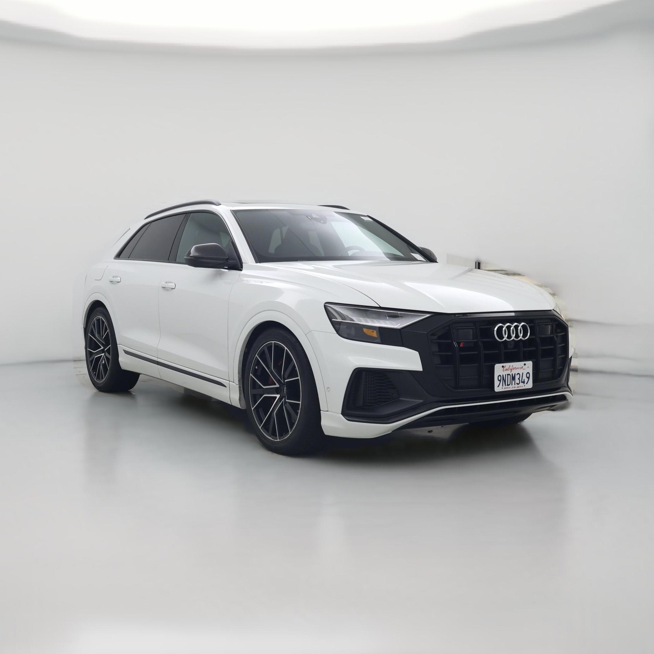 Thumbnail: 2023 Audi SQ8 - 1