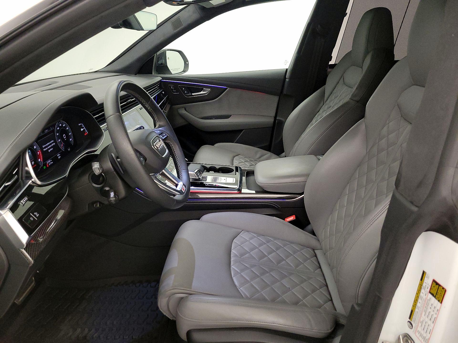 Thumbnail: 2023 Audi SQ8 - 11