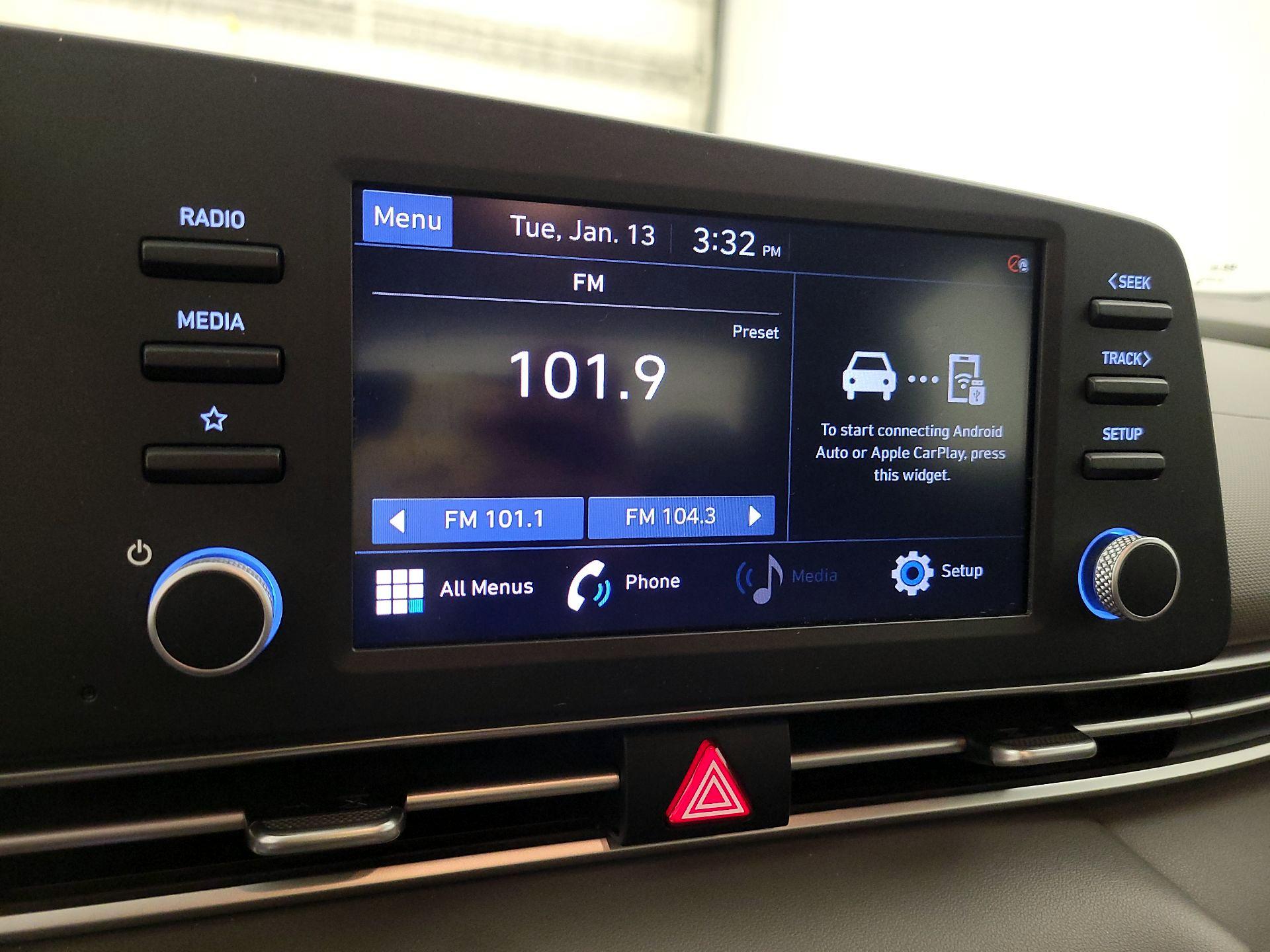 Thumbnail: 2023 Hyundai Elantra - 14