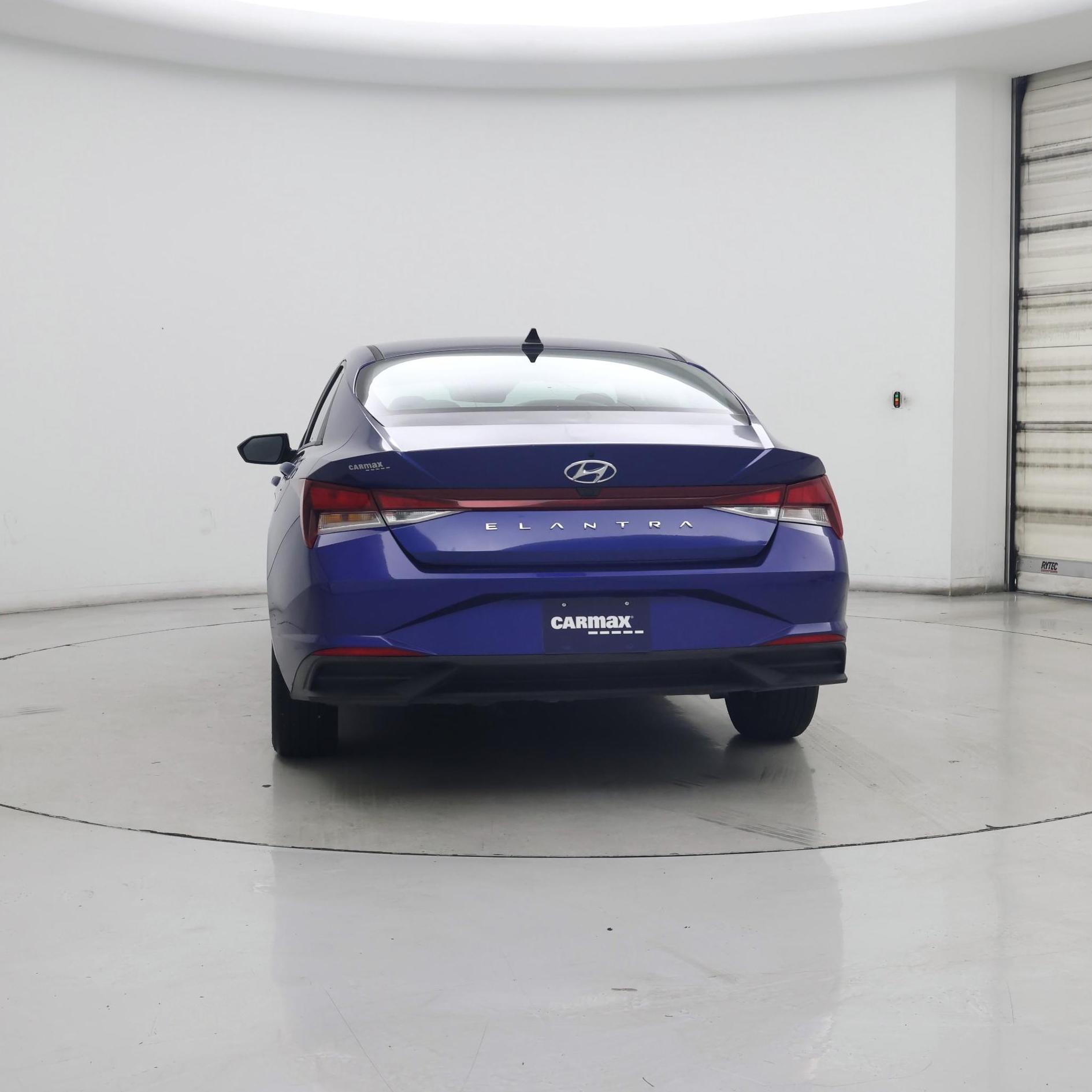 Thumbnail: 2023 Hyundai Elantra - 6