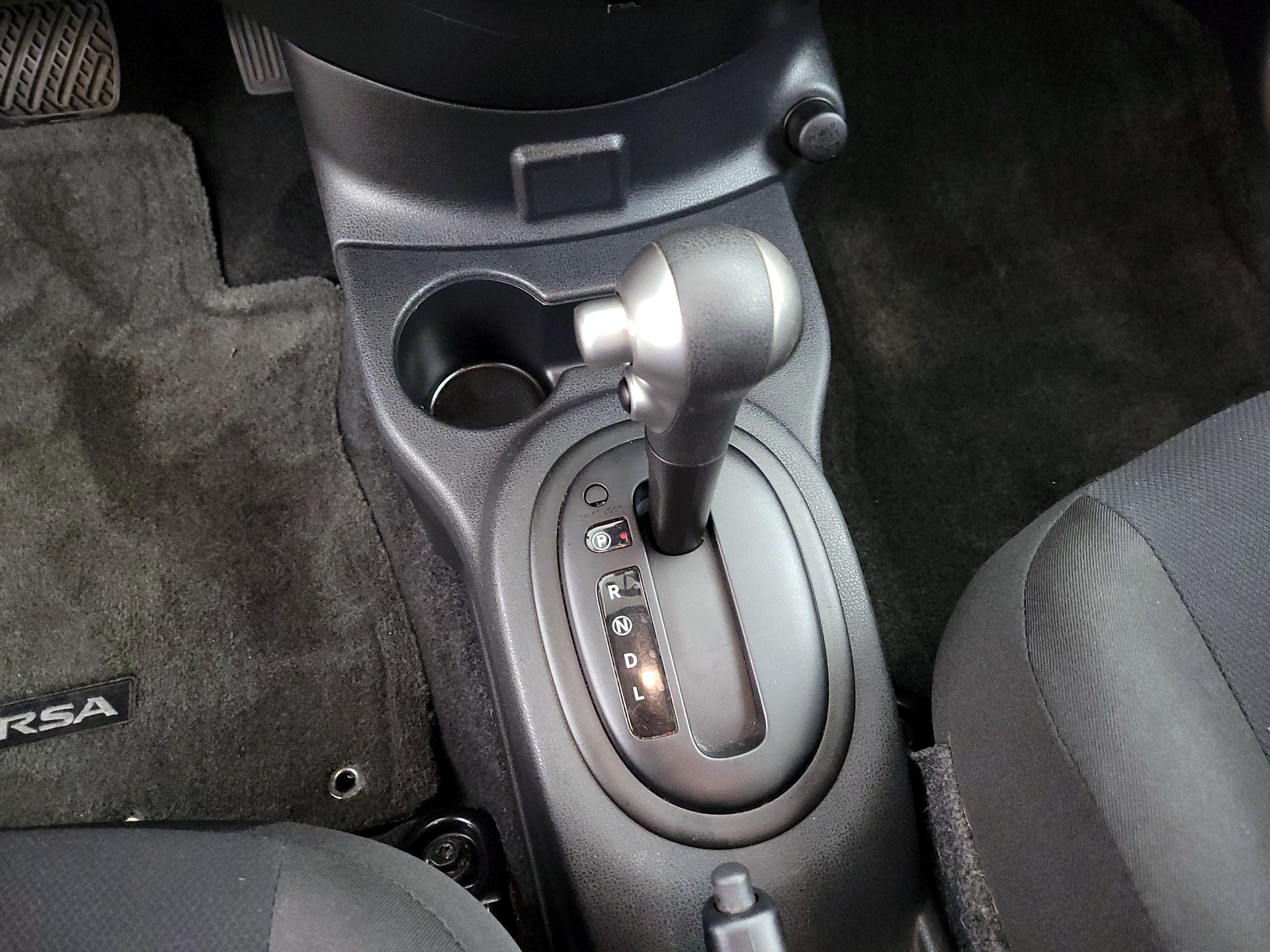 Thumbnail: 2017 Nissan Versa Note - 15