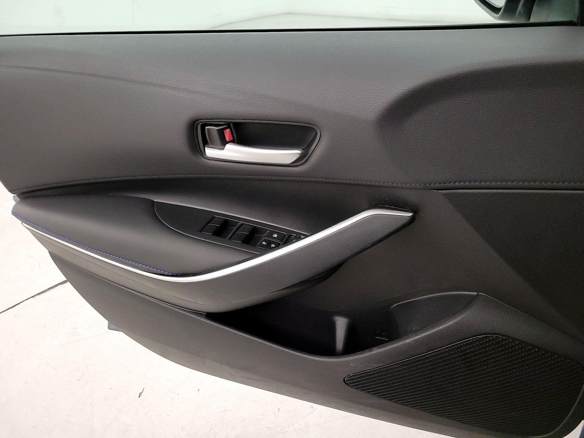 Thumbnail: 2020 Toyota Corolla - 12