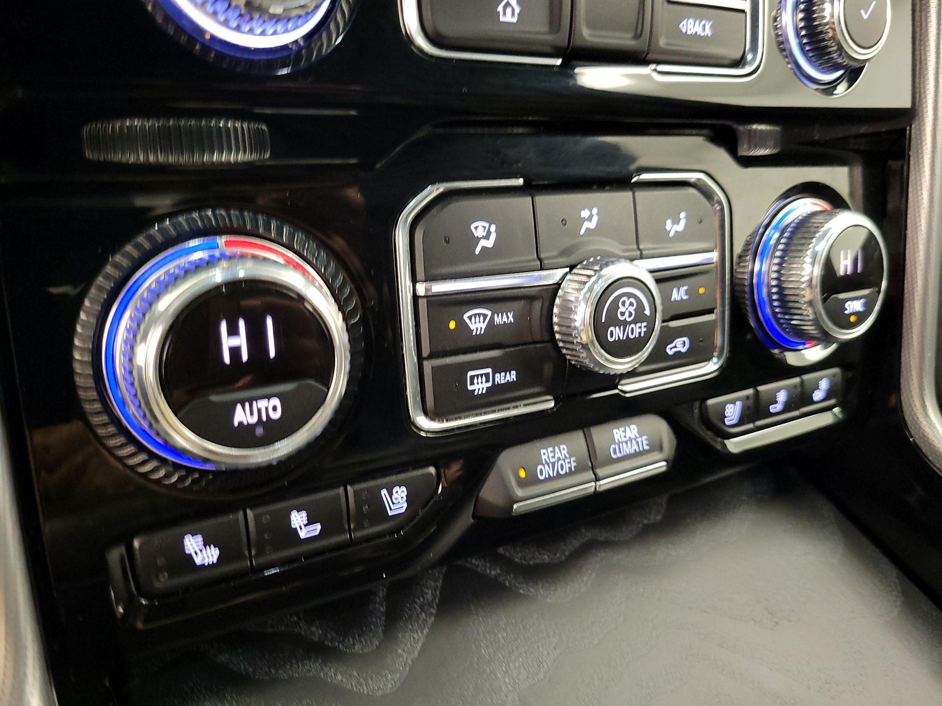 Thumbnail: 2021 GMC Yukon XL - 15