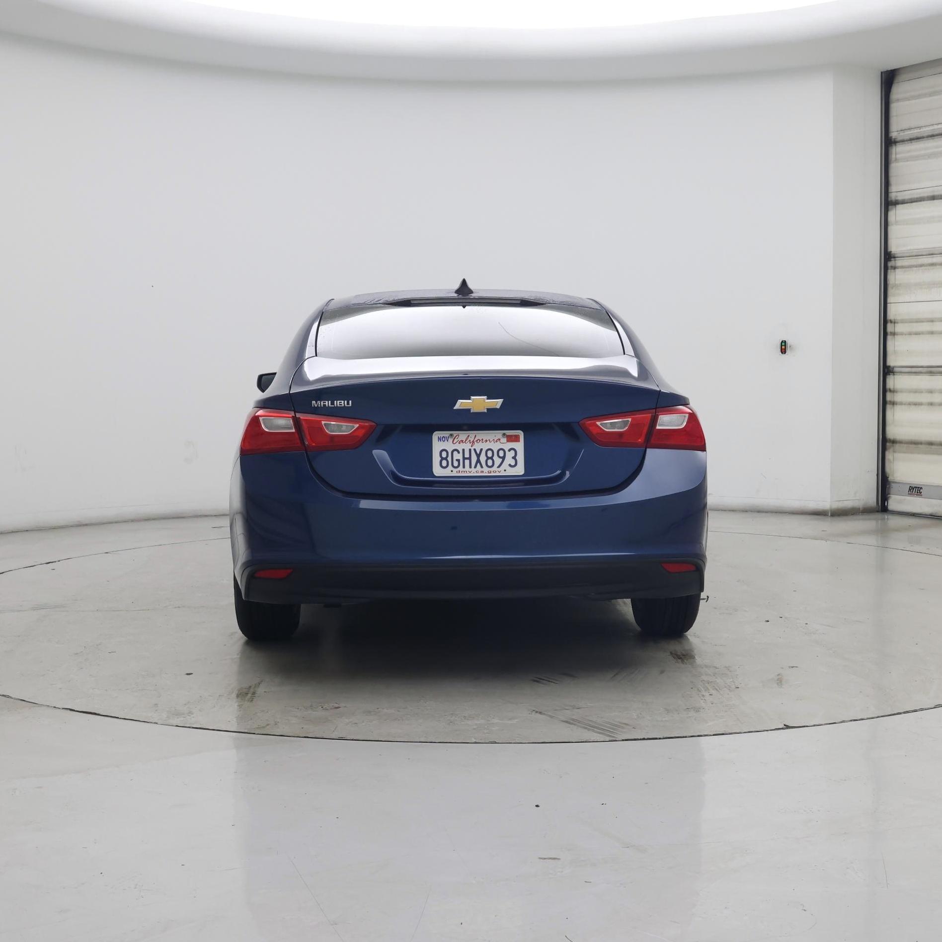 Thumbnail: 2019 Chevrolet Malibu - 6