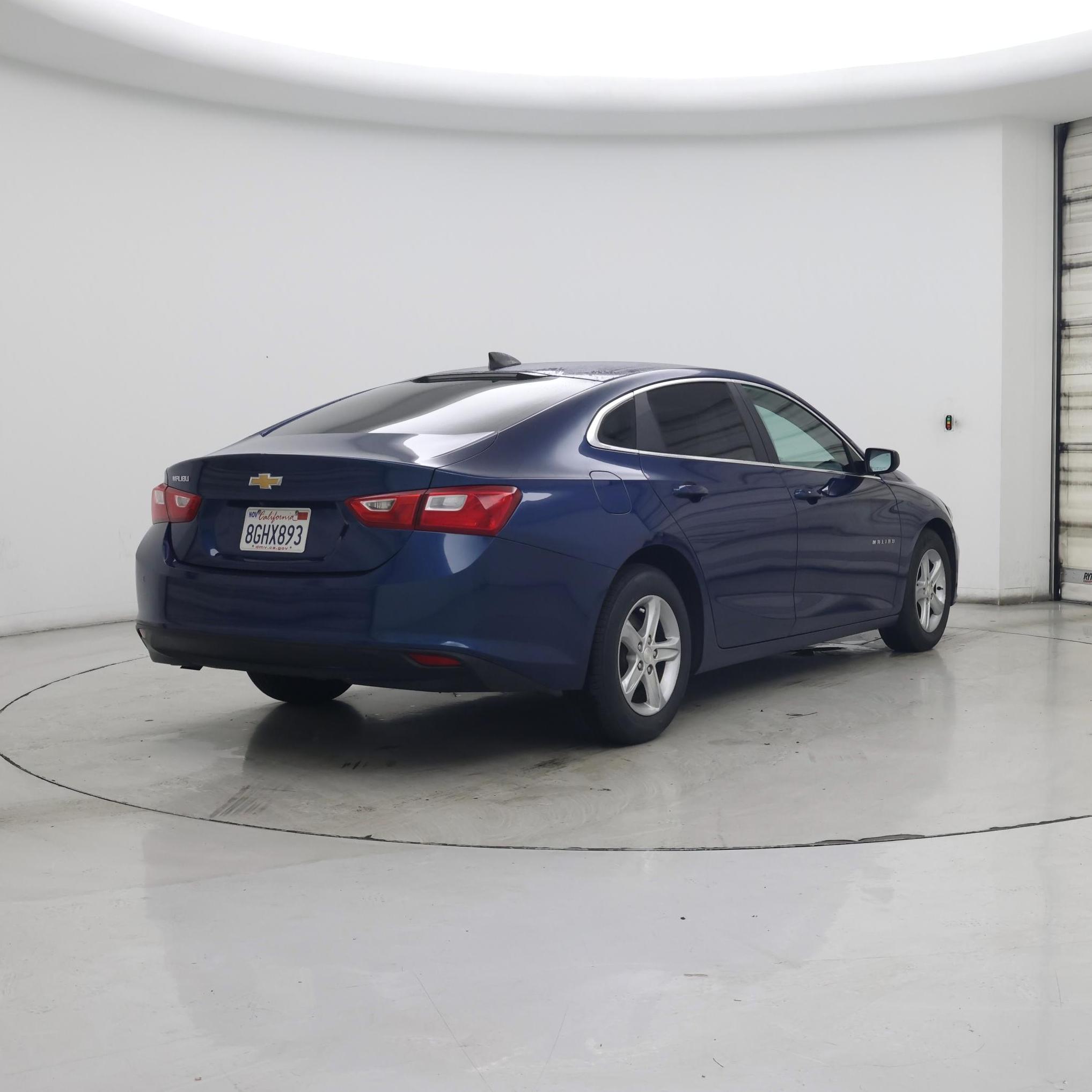 Thumbnail: 2019 Chevrolet Malibu - 8