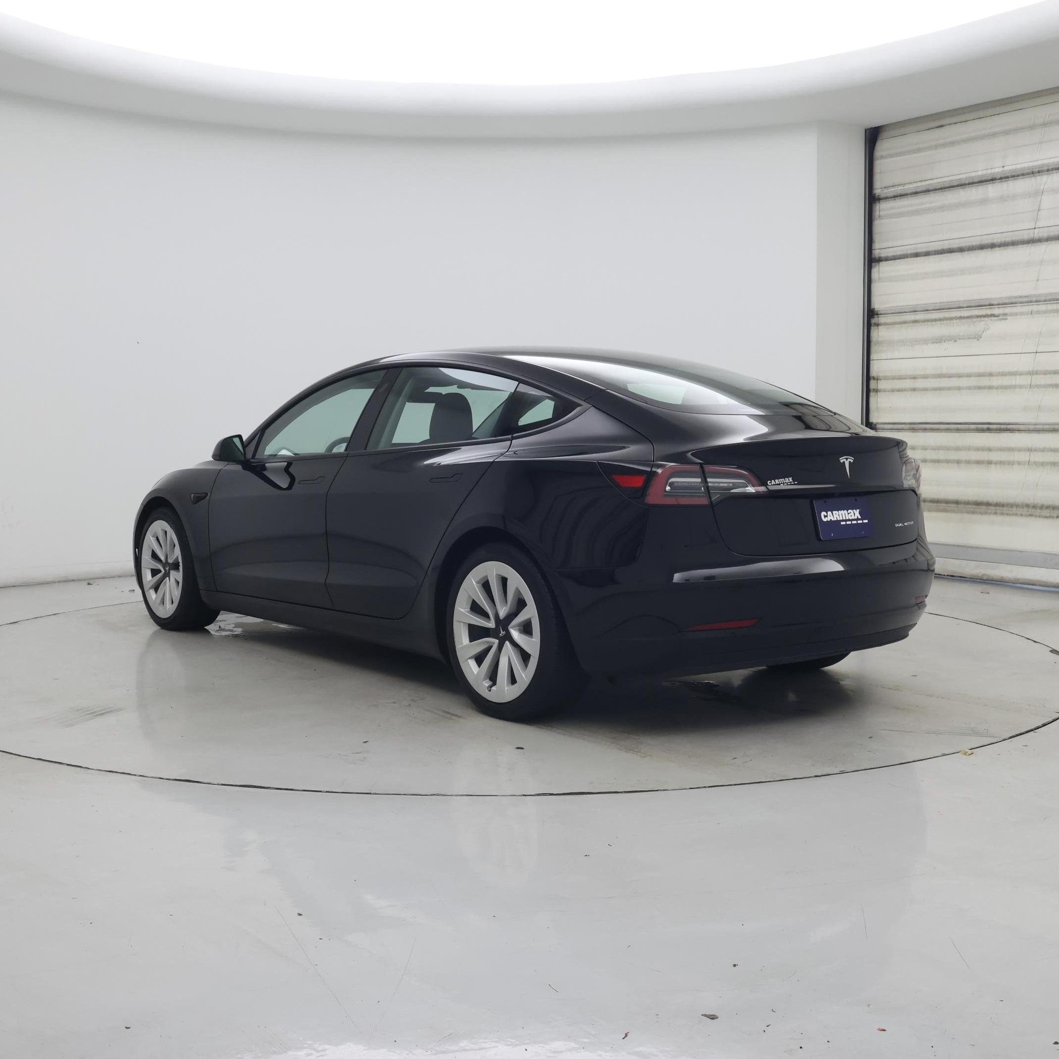 Thumbnail: 2021 Tesla Model 3 - 2