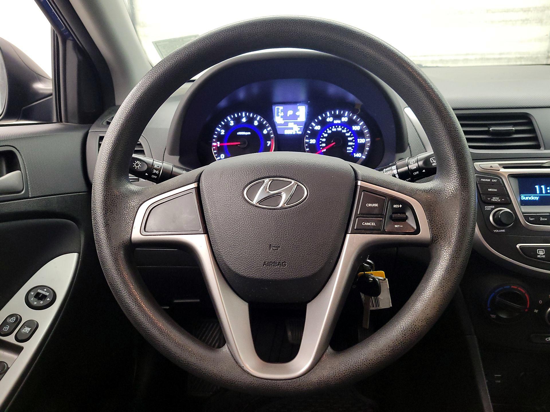 Thumbnail: 2017 Hyundai Accent - 10