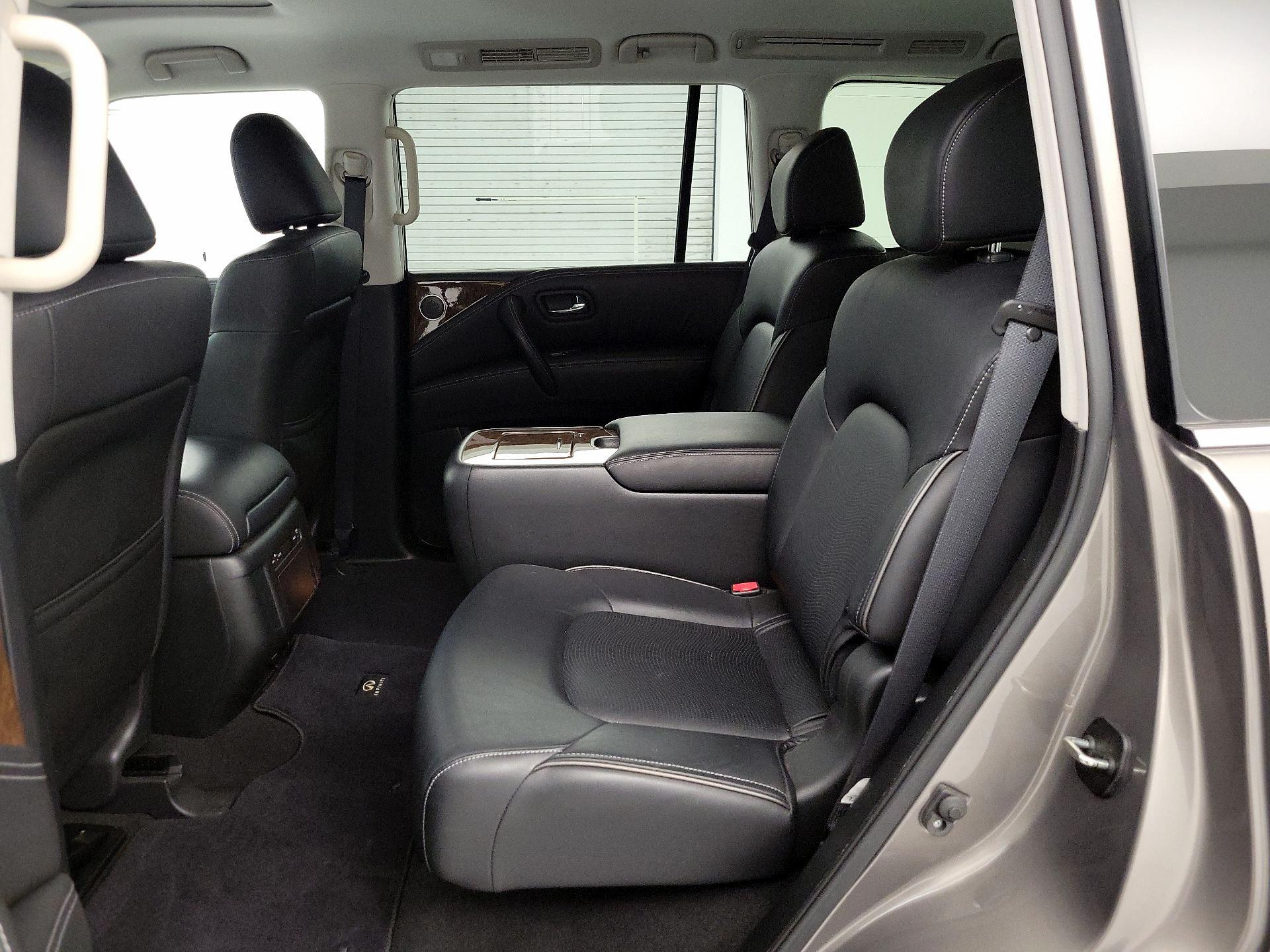 Thumbnail: 2017 INFINITI QX80 - 20