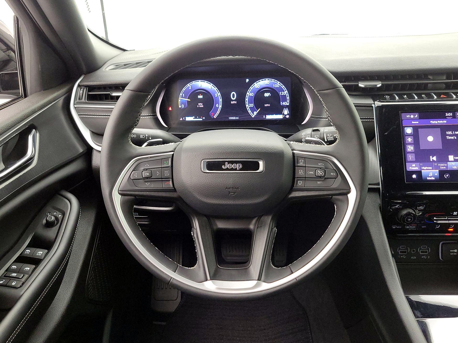 Thumbnail: 2024 Jeep Grand Cherokee - 10