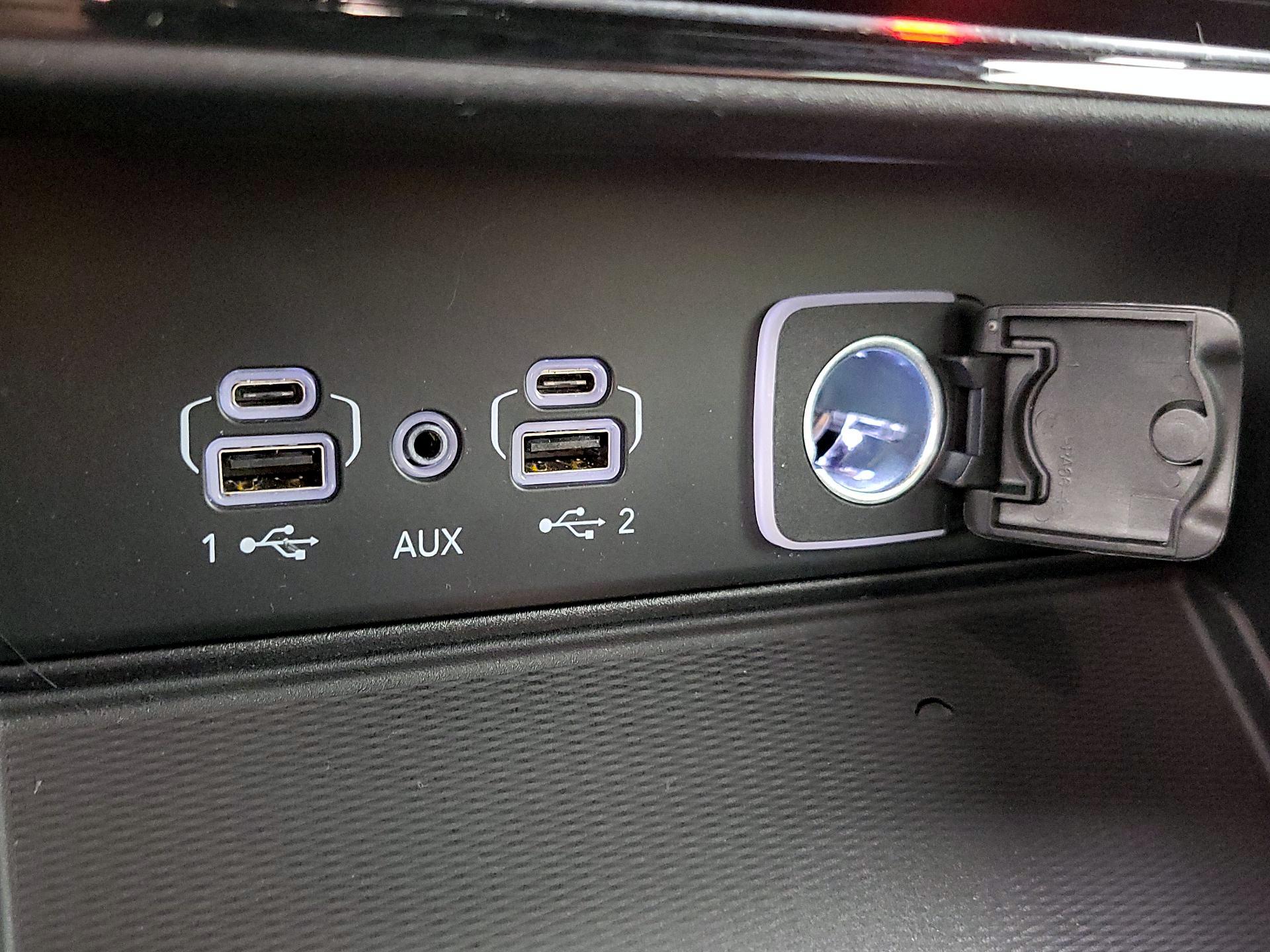 Thumbnail: 2024 Jeep Grand Cherokee - 18