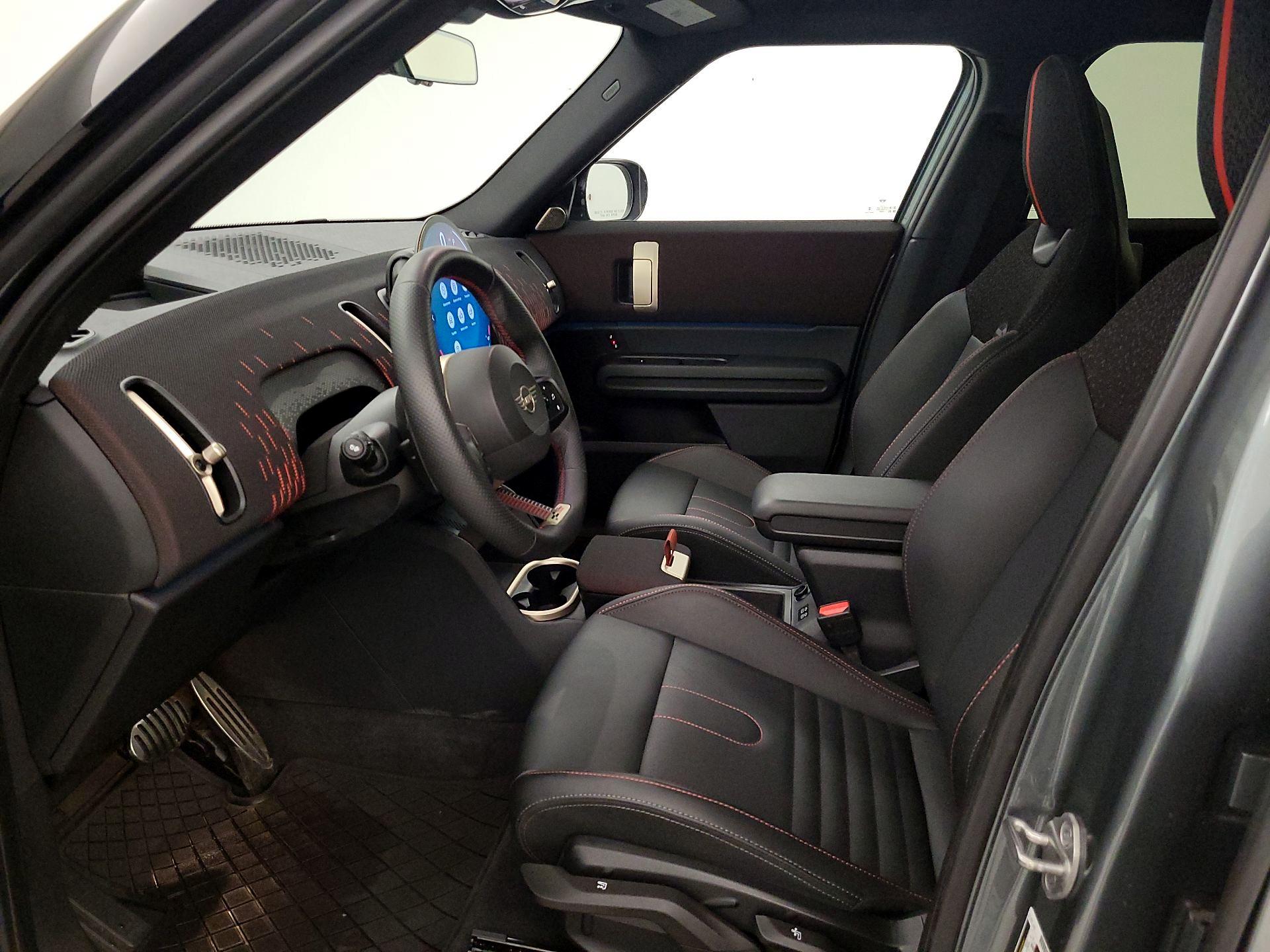 Thumbnail: 2025 MINI Cooper Countryman - 11