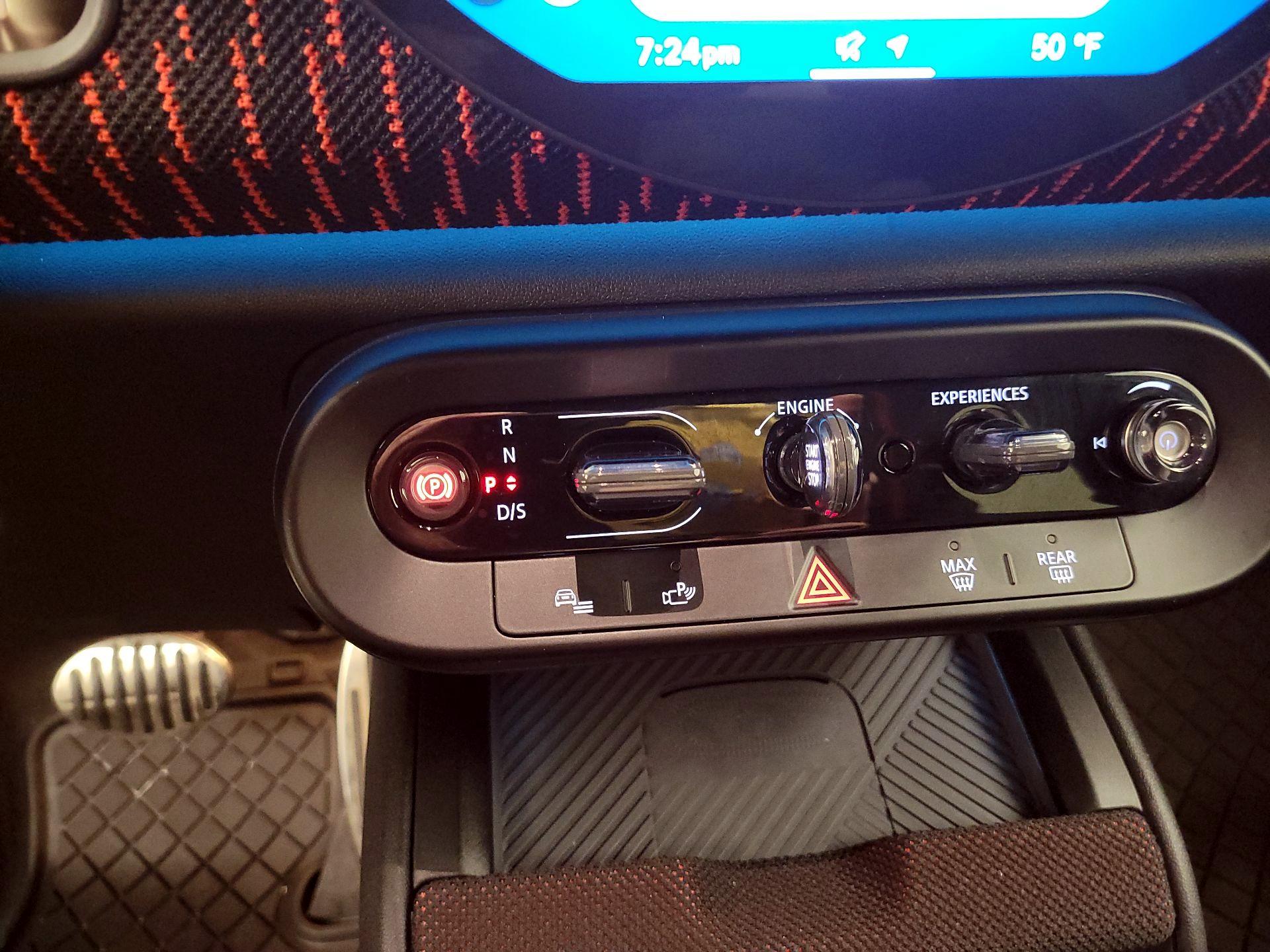 Thumbnail: 2025 MINI Cooper Countryman - 16