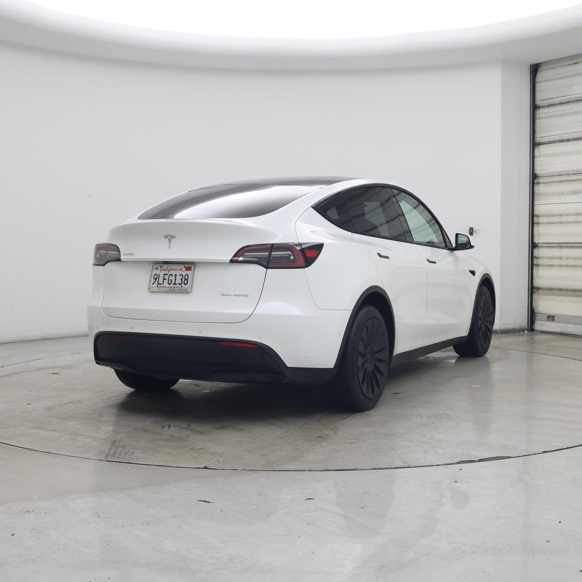 Thumbnail: 2021 Tesla Model Y - 8